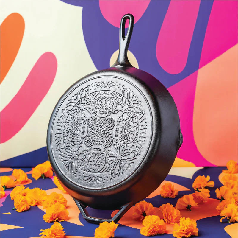 31 Cm Seasoned Cast Iron Butterfly Sugar Skull Skillet - Medaid International