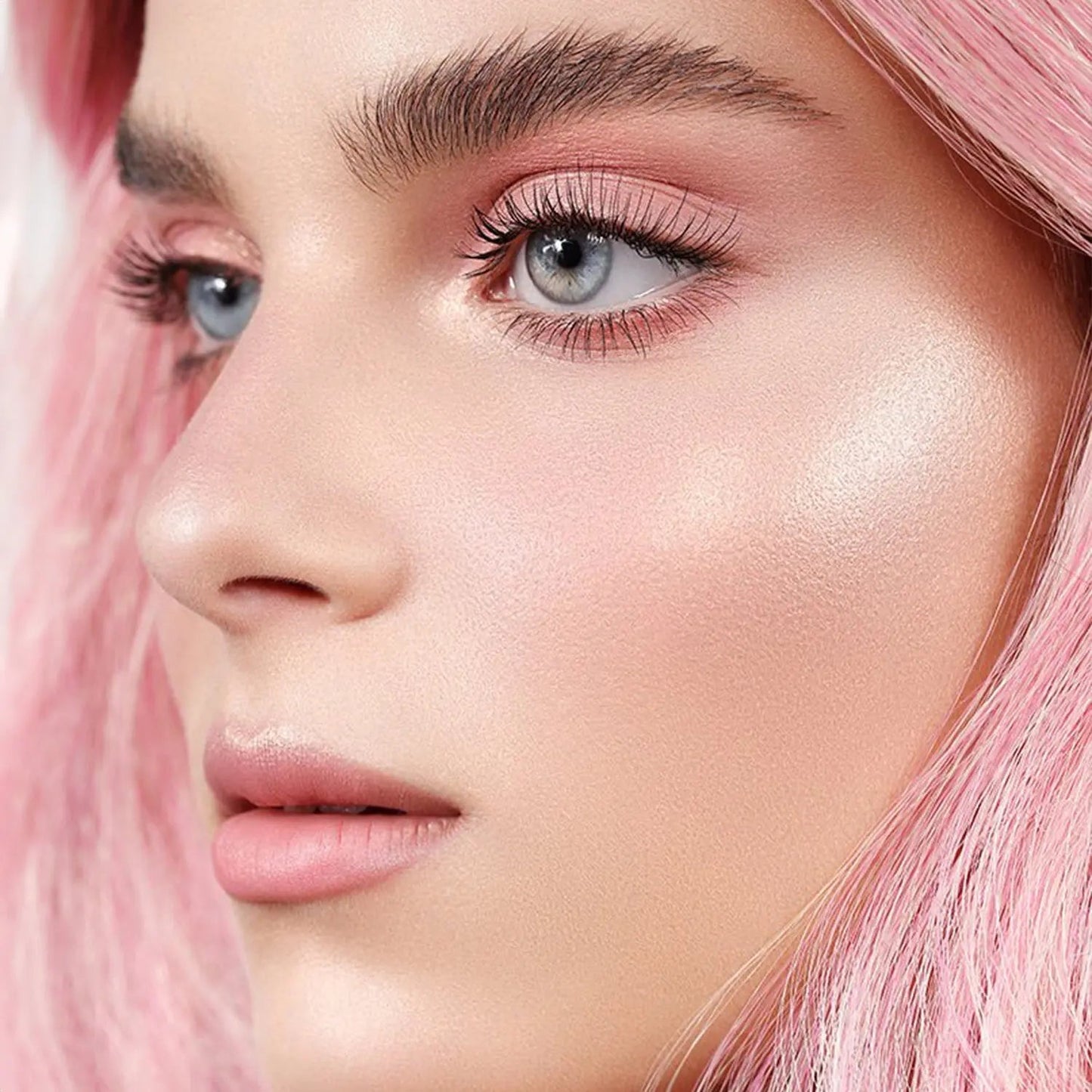 NATASHA DENONA LOVE CHEEK DUO
Cream & Blush Highlighter