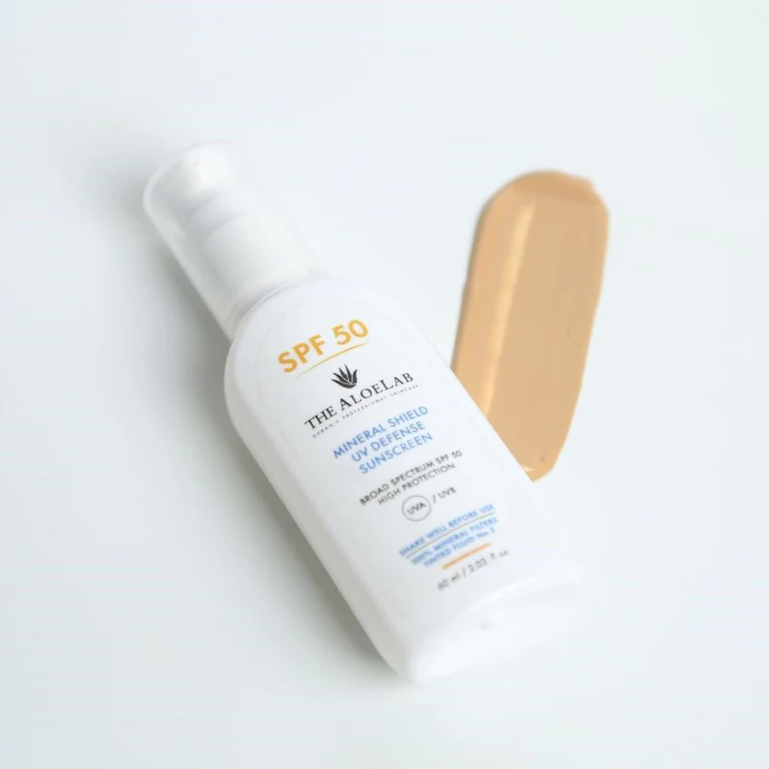 The Aloelab Mineral Shield Uv Defense Sunscreen Spf 50 - Tint 60ml