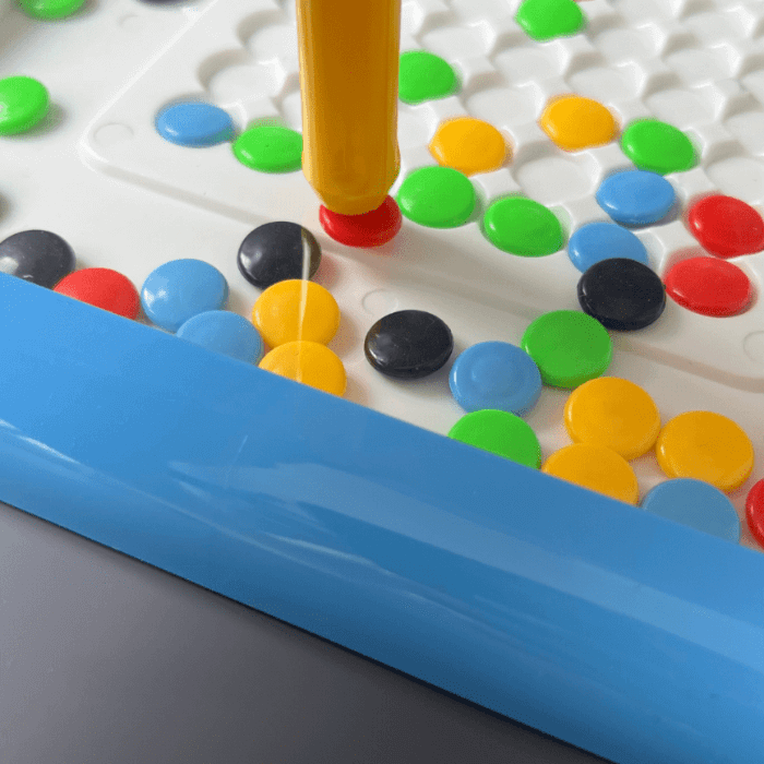 Montessori Drawing Board | Magnetic - Medaid International