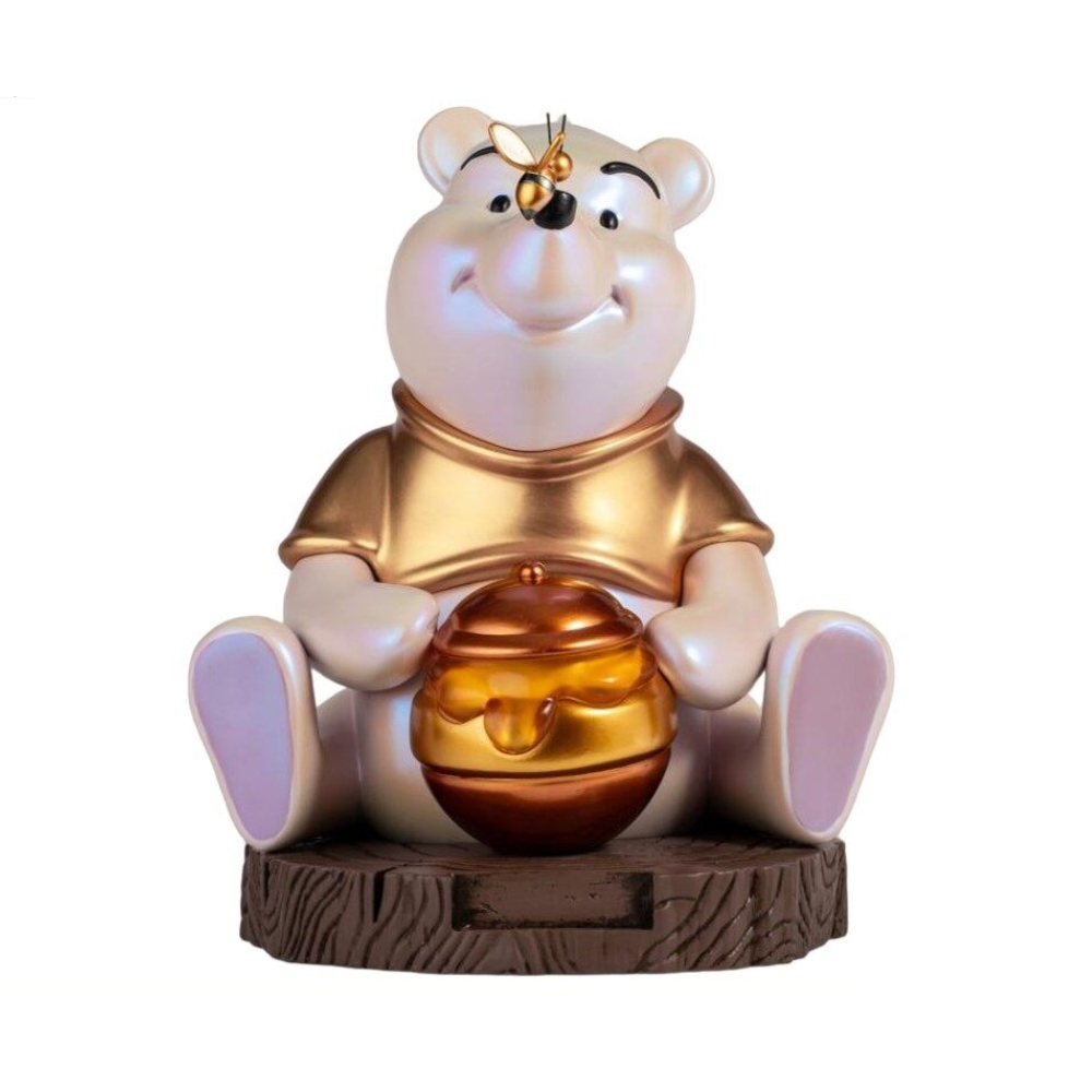 Winnie the Pooh Master Craft Pooh Special Edition (MC-020SP) by Beast Kingdom - Medaid International