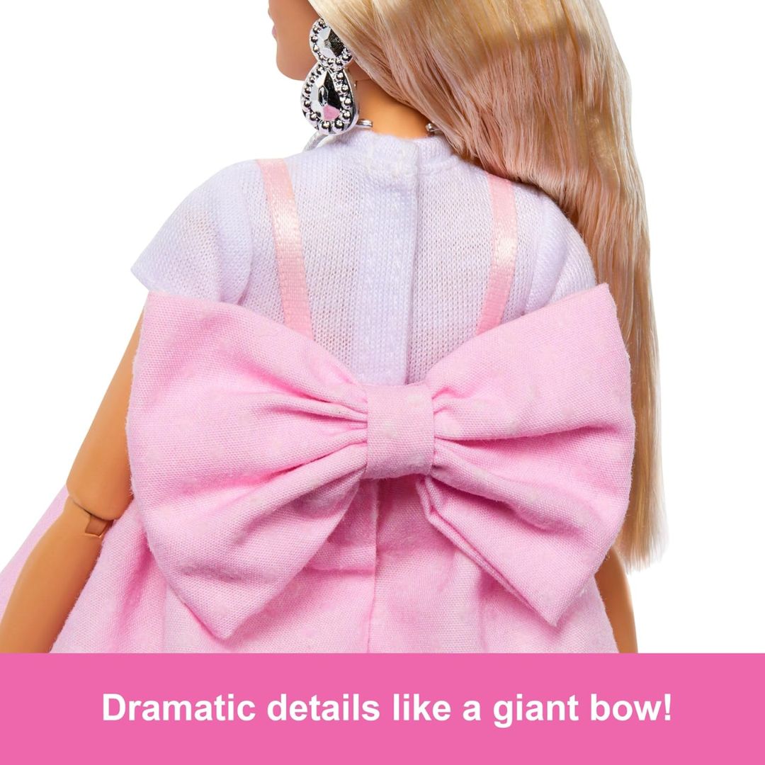 Mattel Barbie  Fashionistas Deluxe Style Doll
