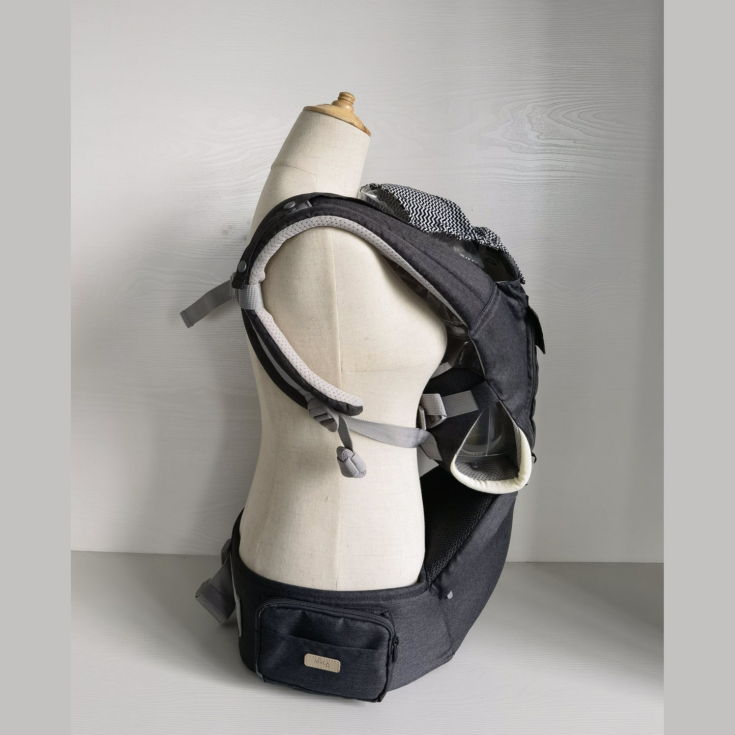 Miila - Convertible Baby Carrier And Hip Holder - Grey
