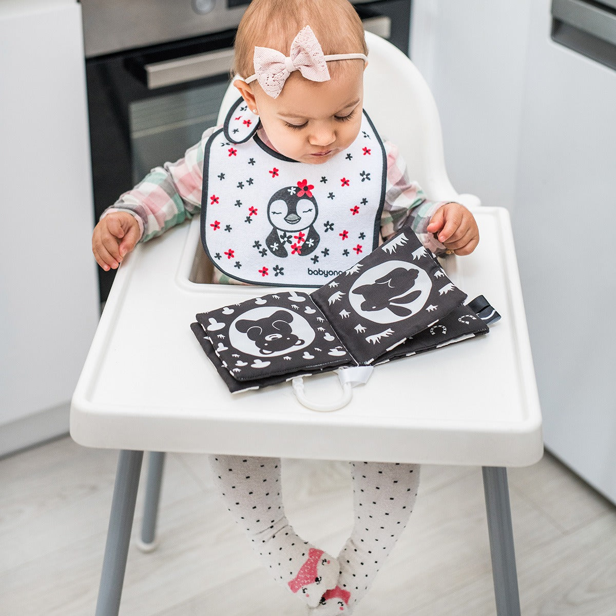 Babyono Black&White Sensory Book