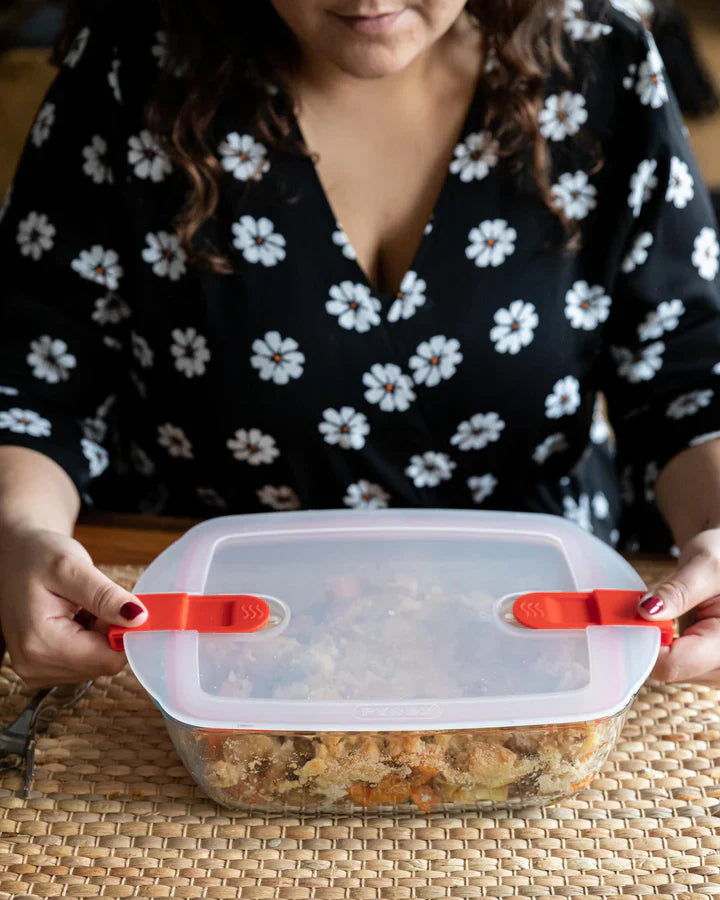 Pyrex, Cook & Heat Glass Rectangular Dish With Lid set of 3 (0.4L,1.2L,2.5L)