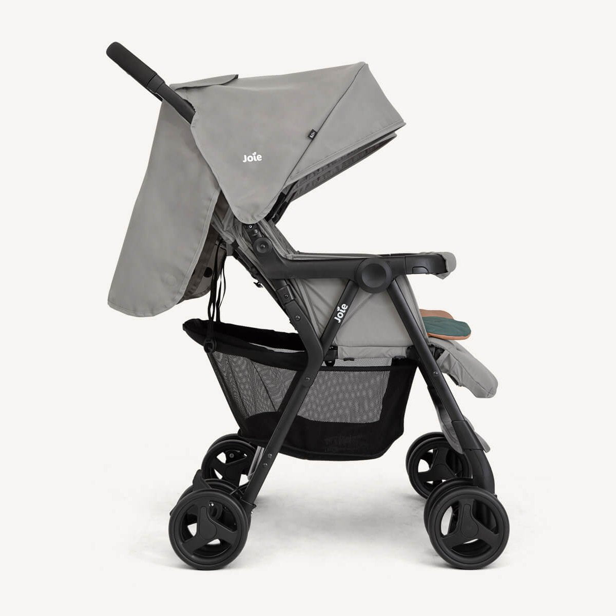 aire™ twin
lightweight double stroller