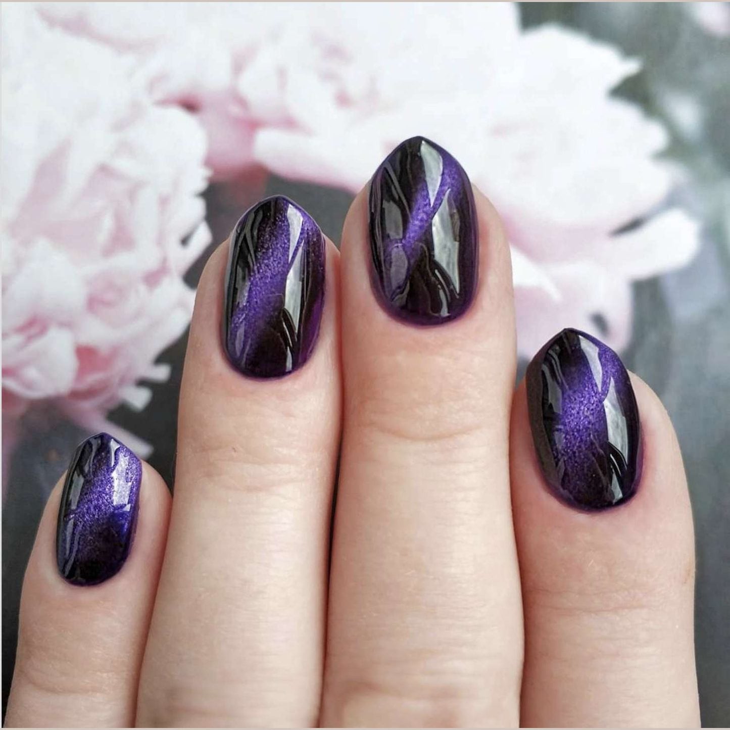 Ruby beauty cat eye magnet (12pieces) RB-362