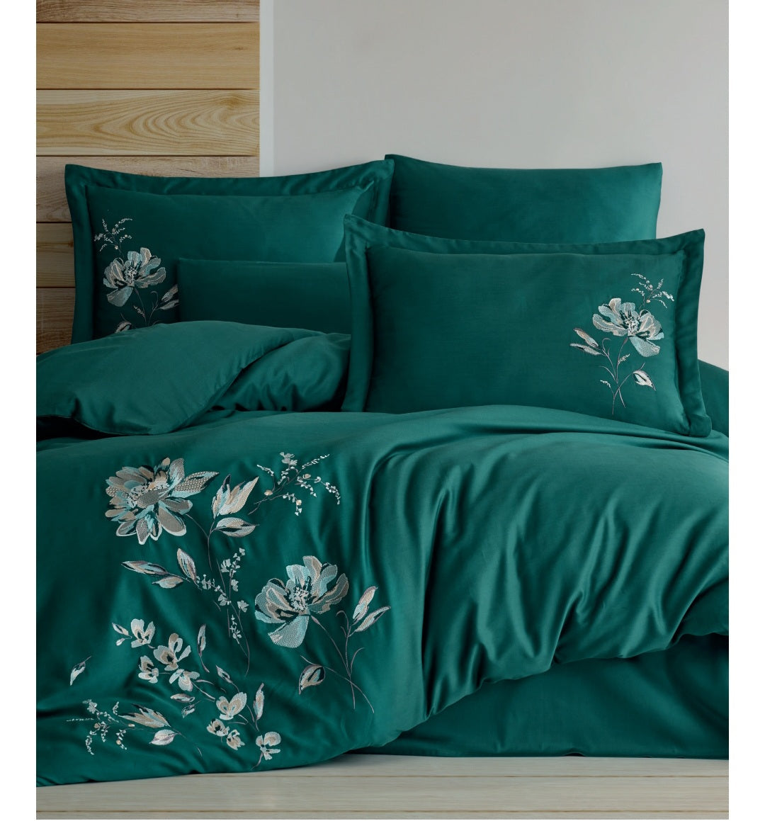 IMPERO green - Cotton Satin Embroidered Duvet Cover Set Double