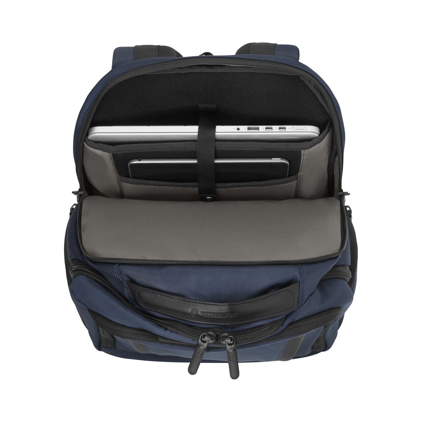 buy-altmont-professional-essential-laptop-backpack-653289-lebanon - Medaid International