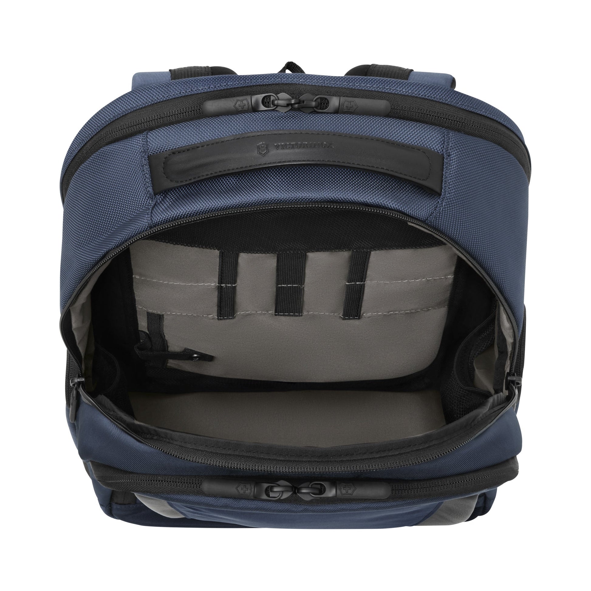 buy-altmont-professional-essential-laptop-backpack-653289-lebanon - Medaid International