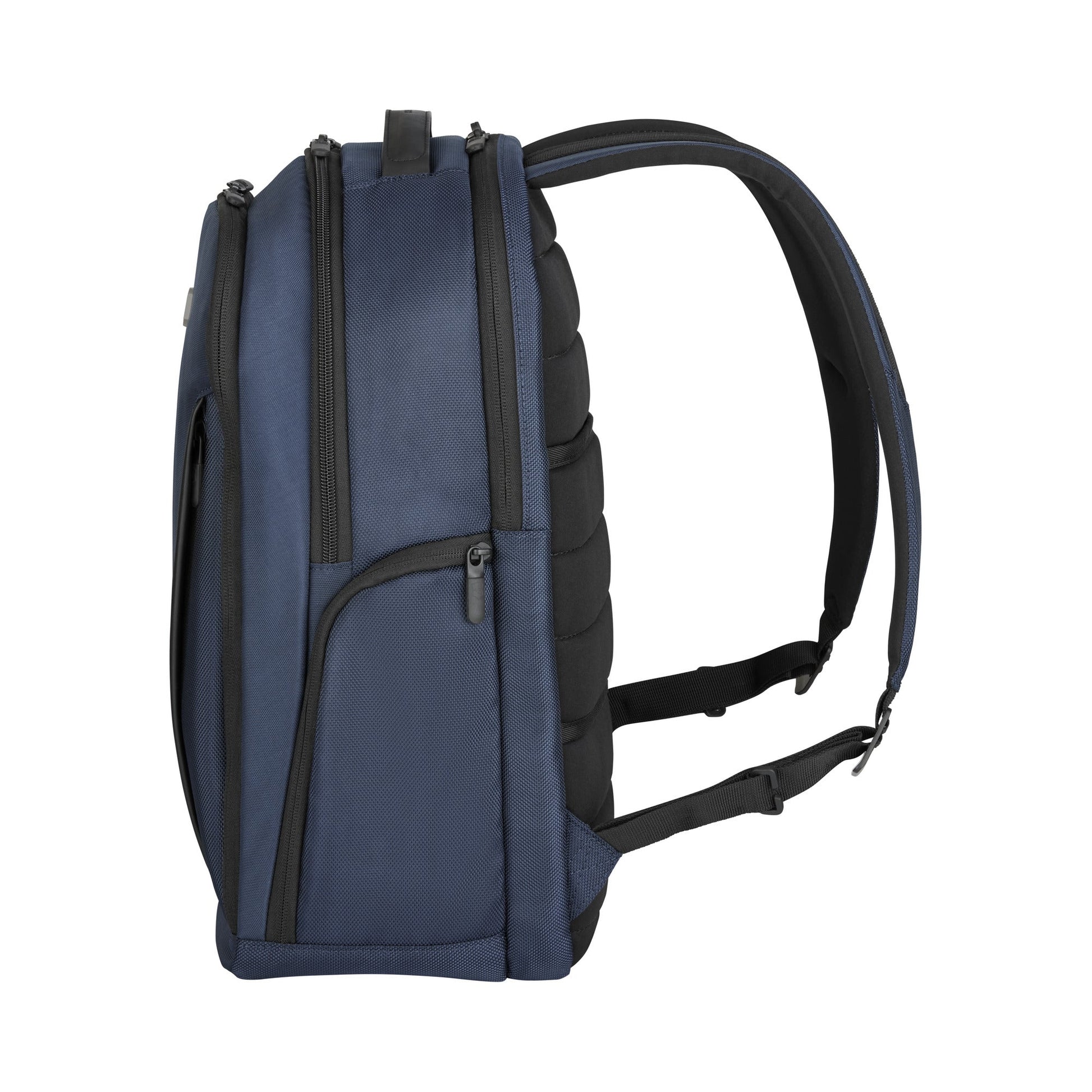 buy-altmont-professional-essential-laptop-backpack-653289-lebanon - Medaid International