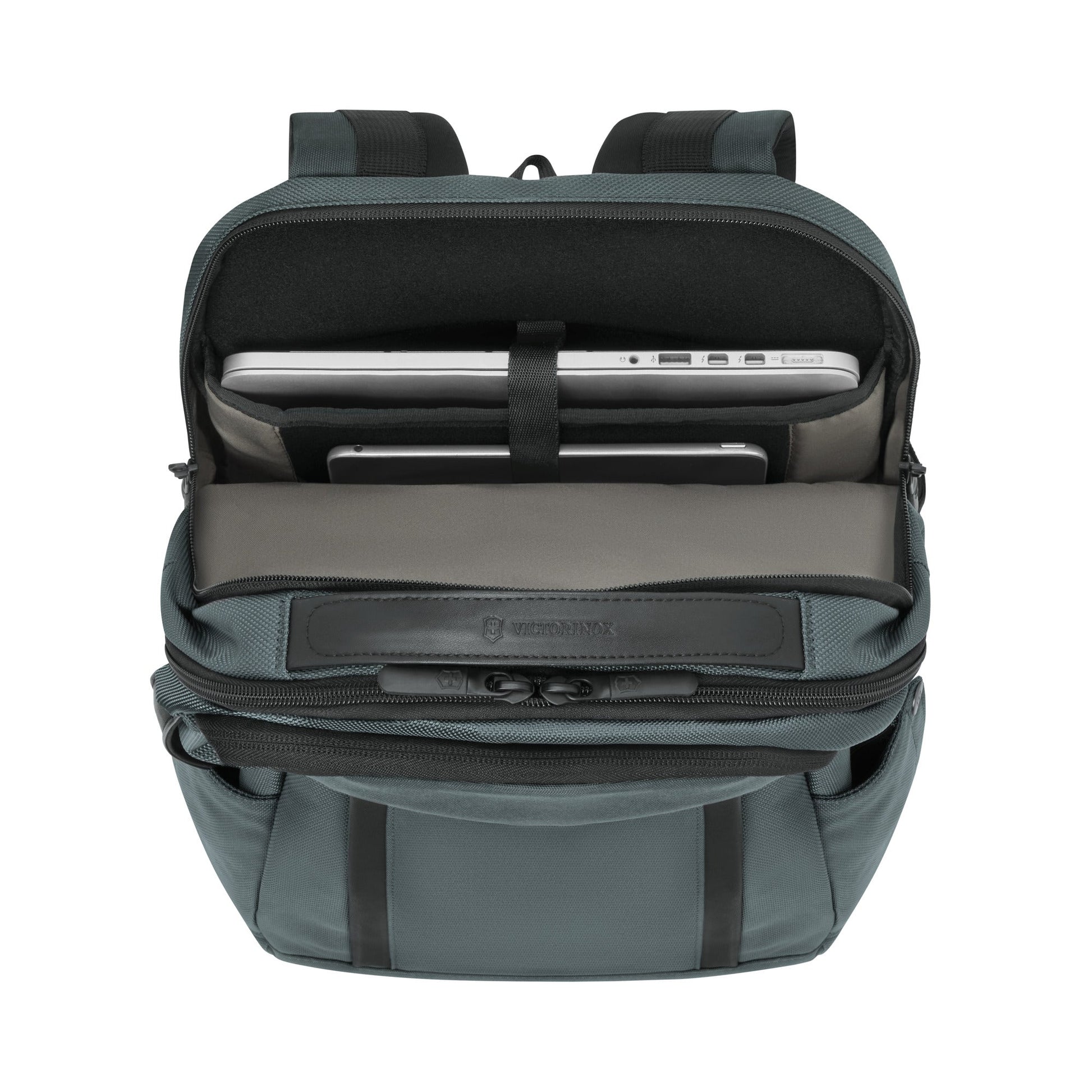 buy-altmont-professional-deluxe-travel-laptop-backpack-653292-lebanon - Medaid International