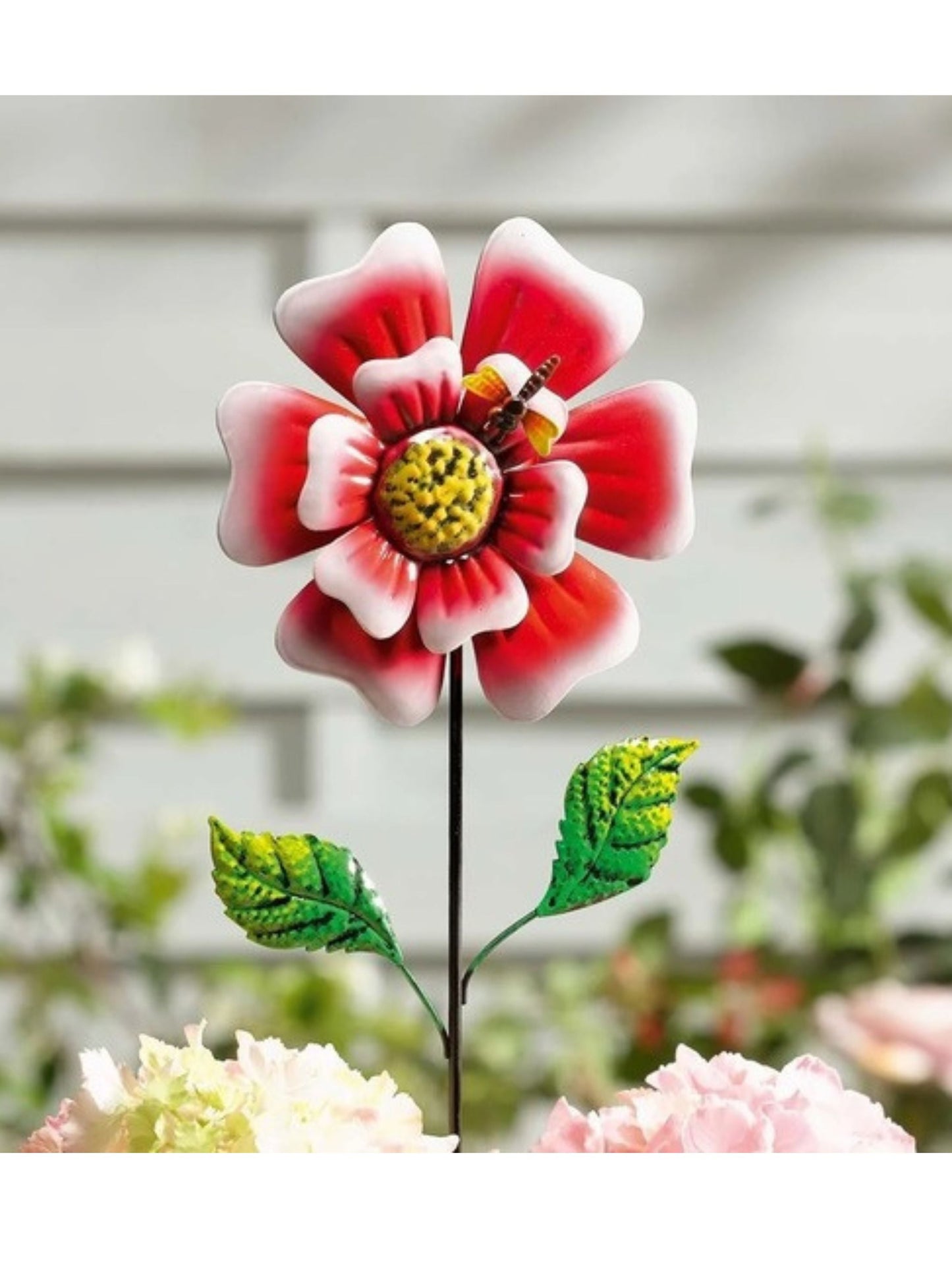 Metal Garden Flower Ornament