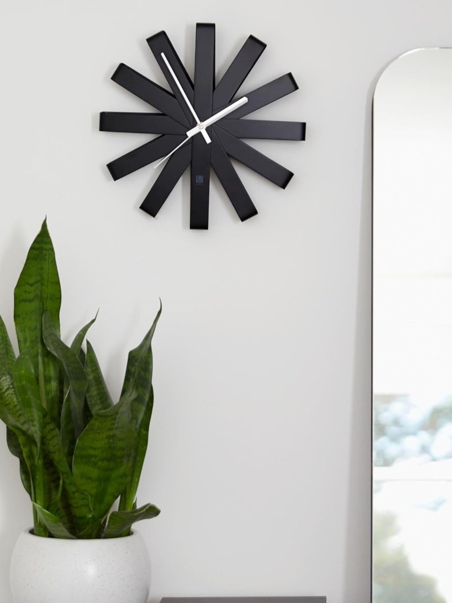 Ribbon Wall Clock