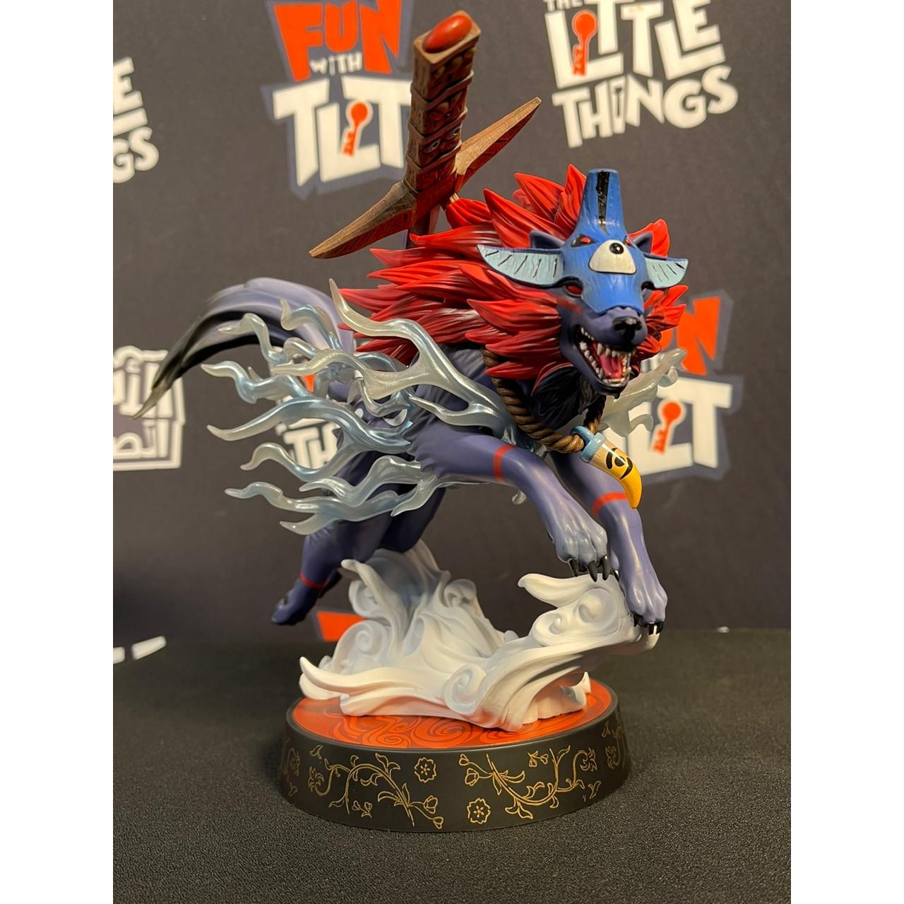 Okami Oki Wolf Form PVC Statue Standard Version by First 4 Figures [Damaged Box] - Medaid International