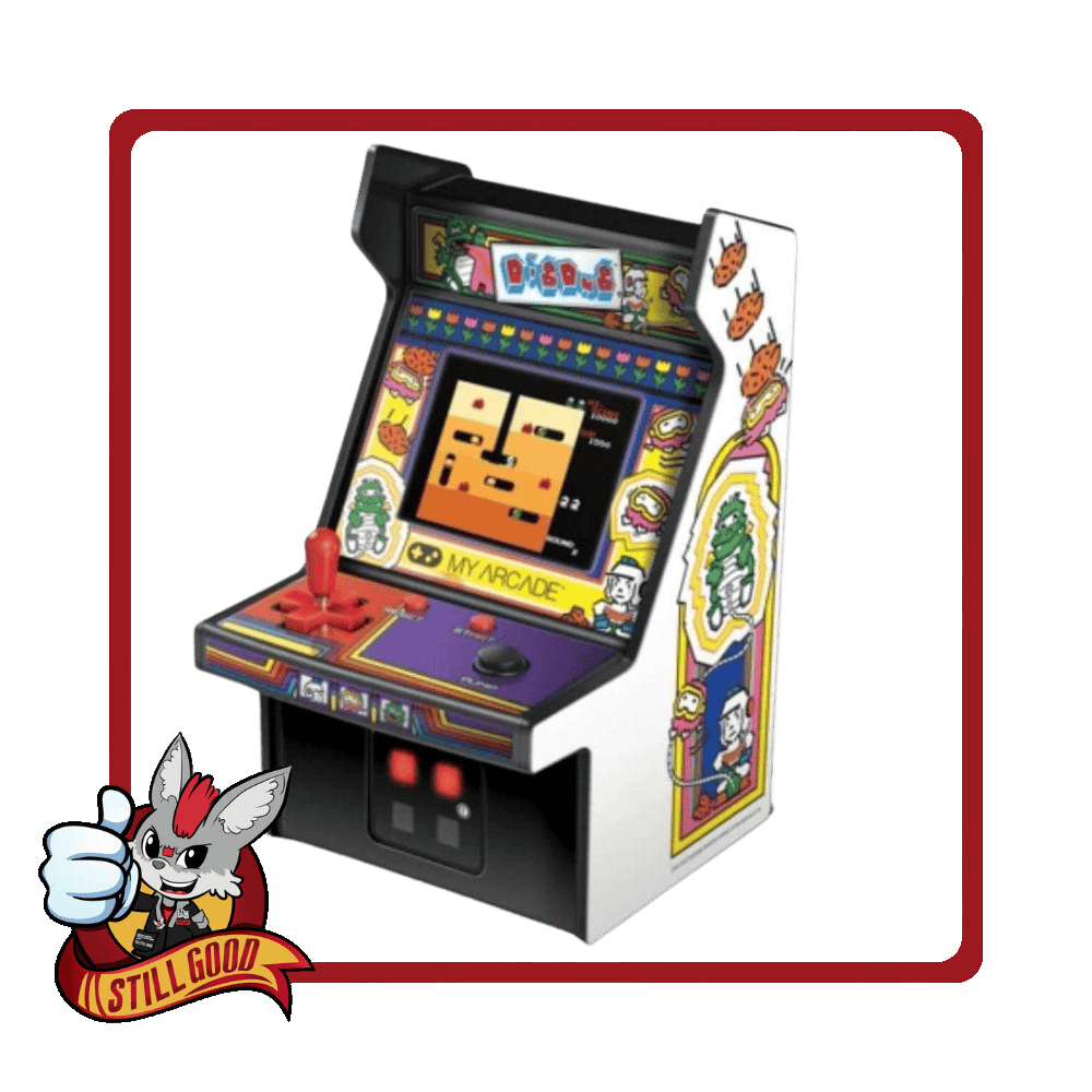 Micro Player : 6.75" Dig Dug - White & Black [DAMAGED BOX] - Medaid International