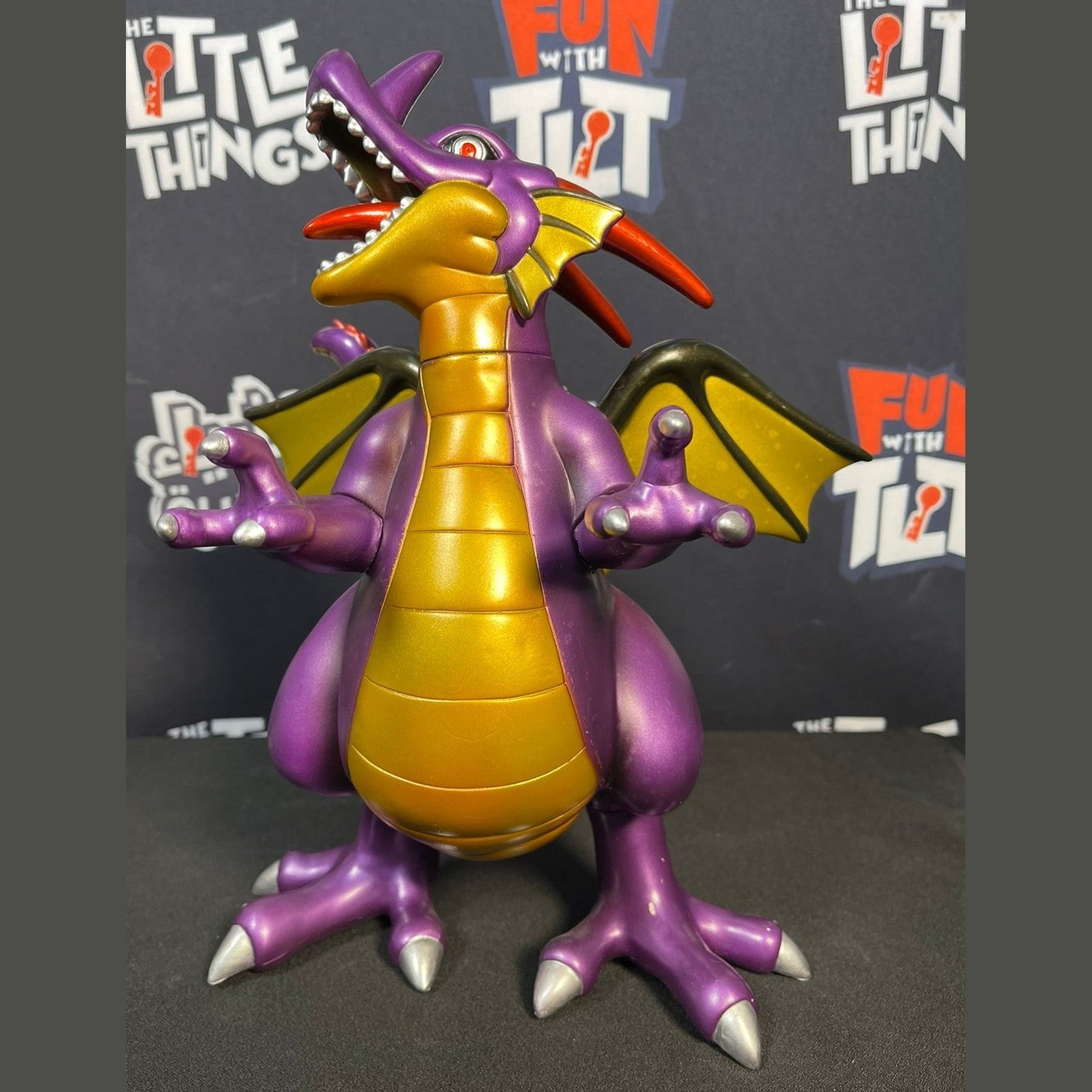Dragon Quest 25Th Anniversary Metallic Gallery Dragon Ryuou by Square Enix [Damaged Box] - Medaid International