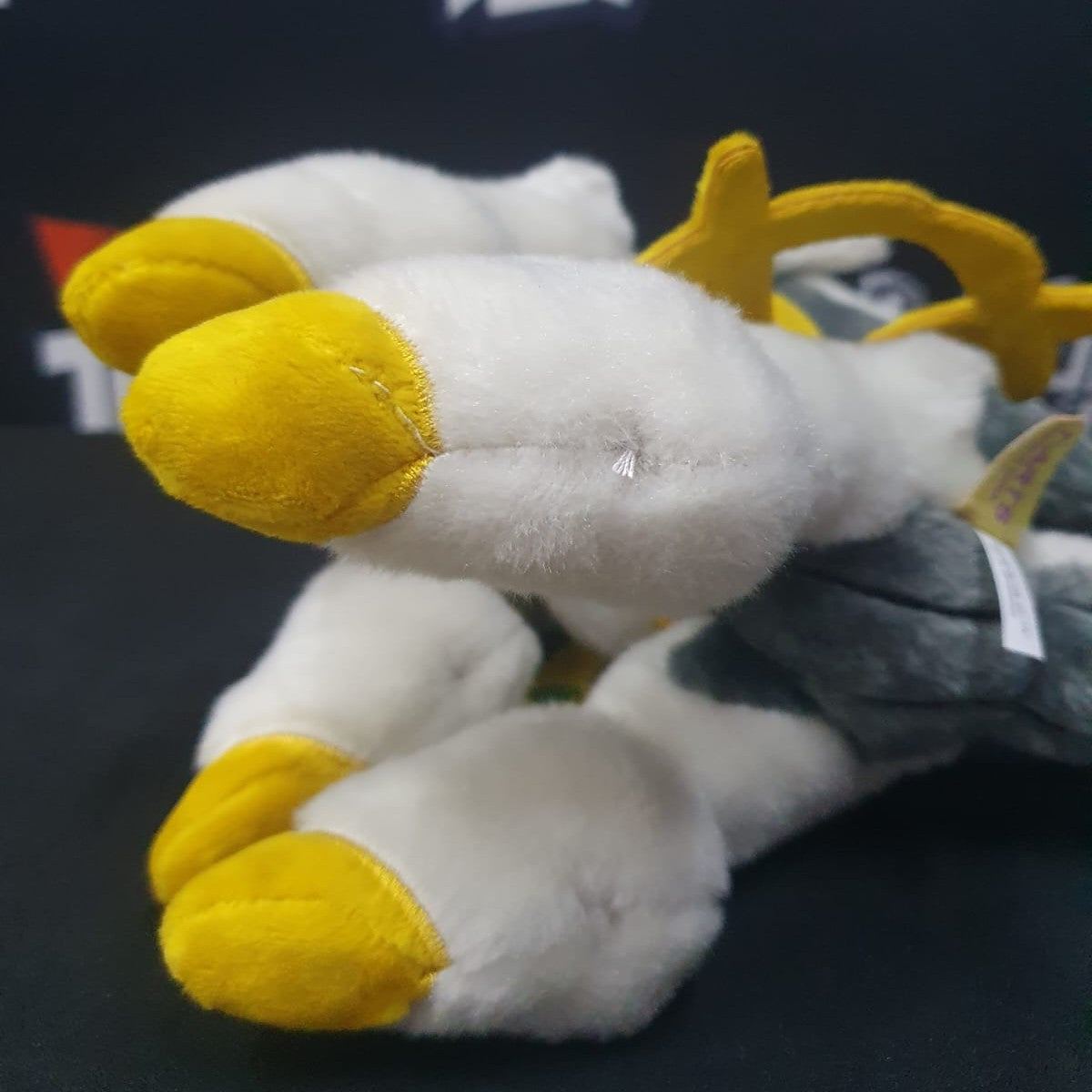Pokemon GET Plush Doll - Arceus [MANUFACTURE DEFECT] - Medaid International
