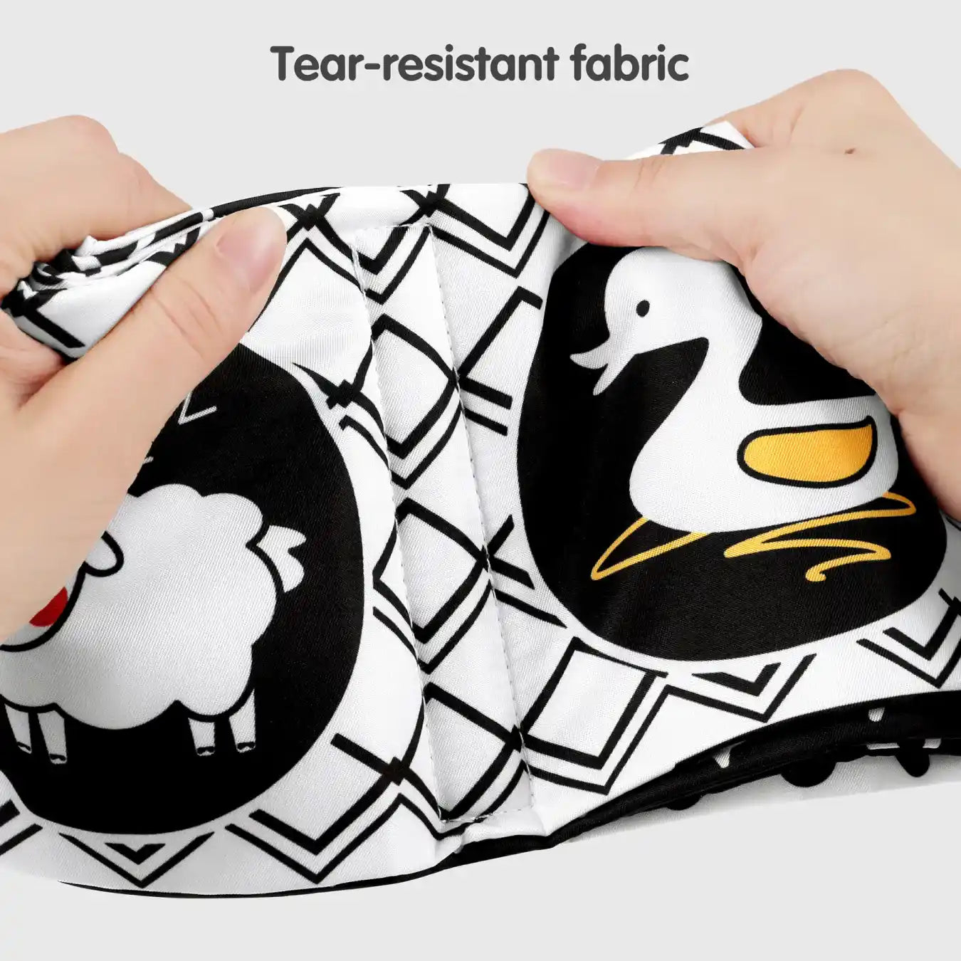 Tumama Kids - High Contrast Cloth Books - Set Black & White