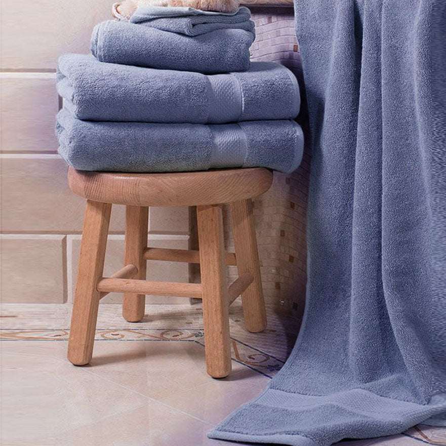 160 CM X 80 CM Thick 100 % Cotton Bath Towel Soft Quality Absorbent Oversized Towel for Household Use Beach and Swimming Pool 1 Piece Blue - Image 2