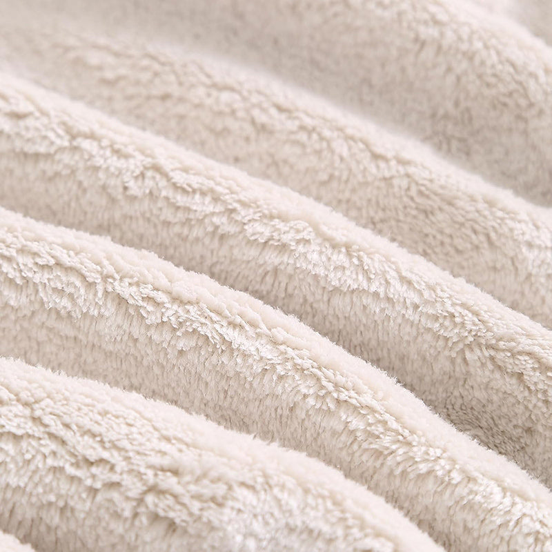 160 CM X 80 CM Thick 100 % Cotton Bath Towel Soft Quality Absorbent Oversized Towel for Household Use Beach and  Swimming Pool 1 Piece White - Image 2