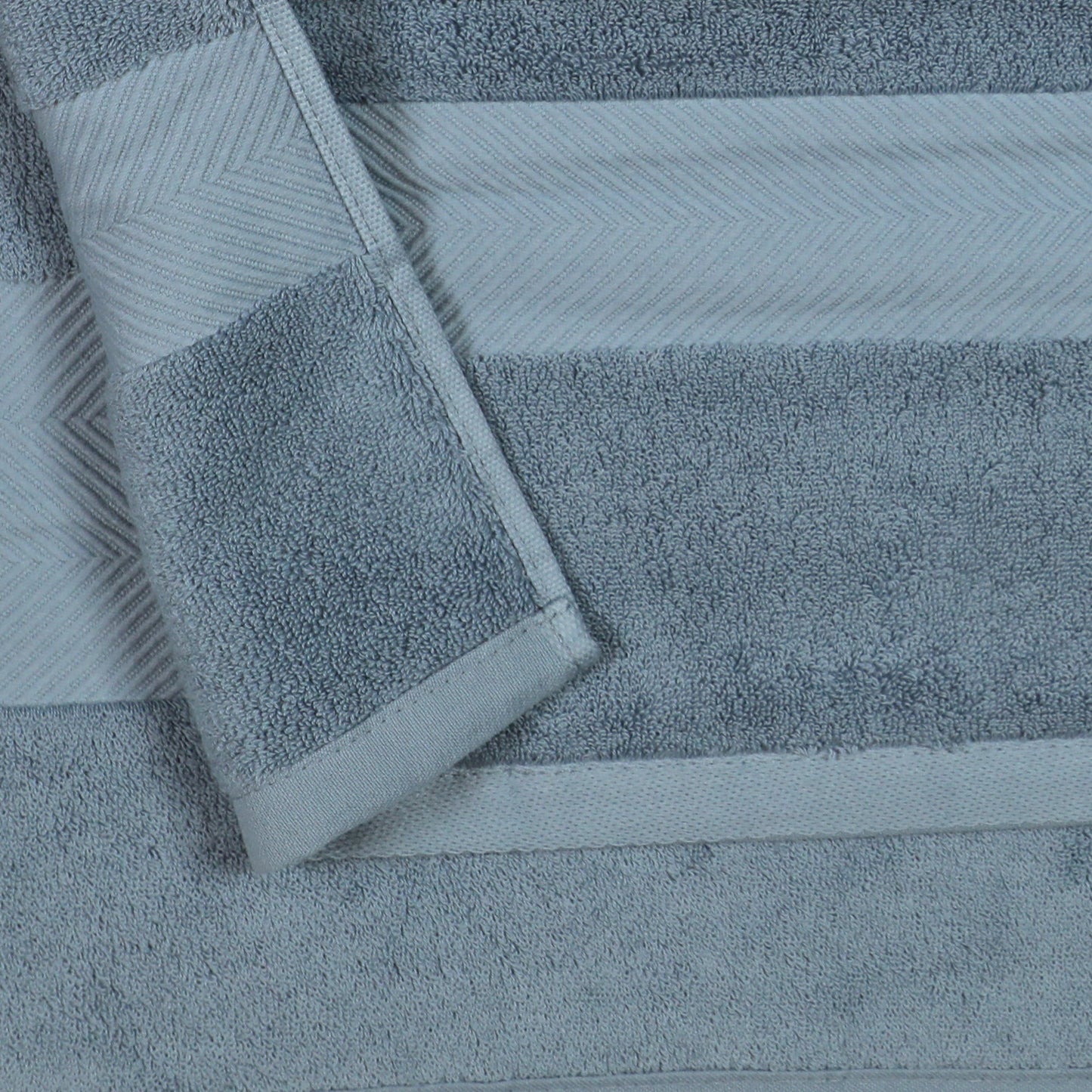 140 CM X 70 CM Thick 100 % Cotton Bath Towel Soft Quality Absorbent Towel for Daily Bathroom Use 1 Piece Blue - Image 4