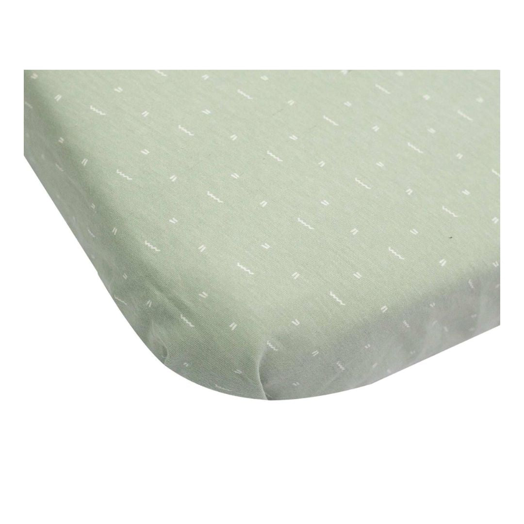 Trois Kilos Sept Set of 2 Grafic Fitted Sheets – Olive Green (50x83 cm)