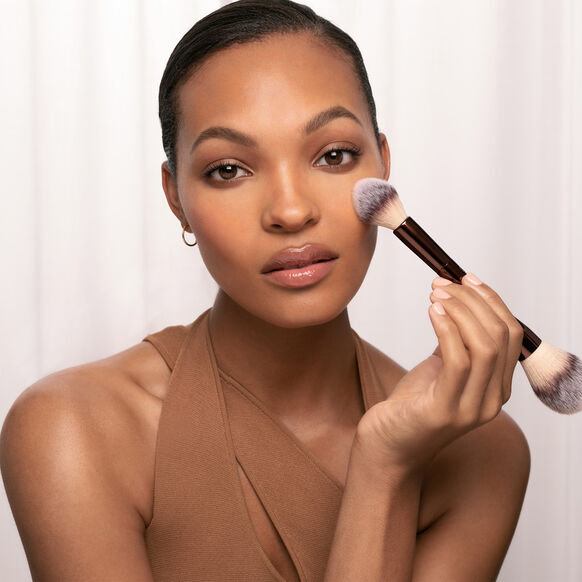 hourglass-veil-setting-powder-brush-duo - Medaid International