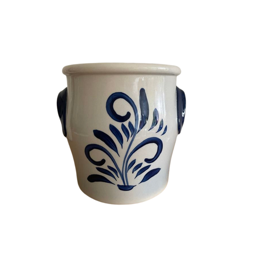 Ceramic pot blue and white