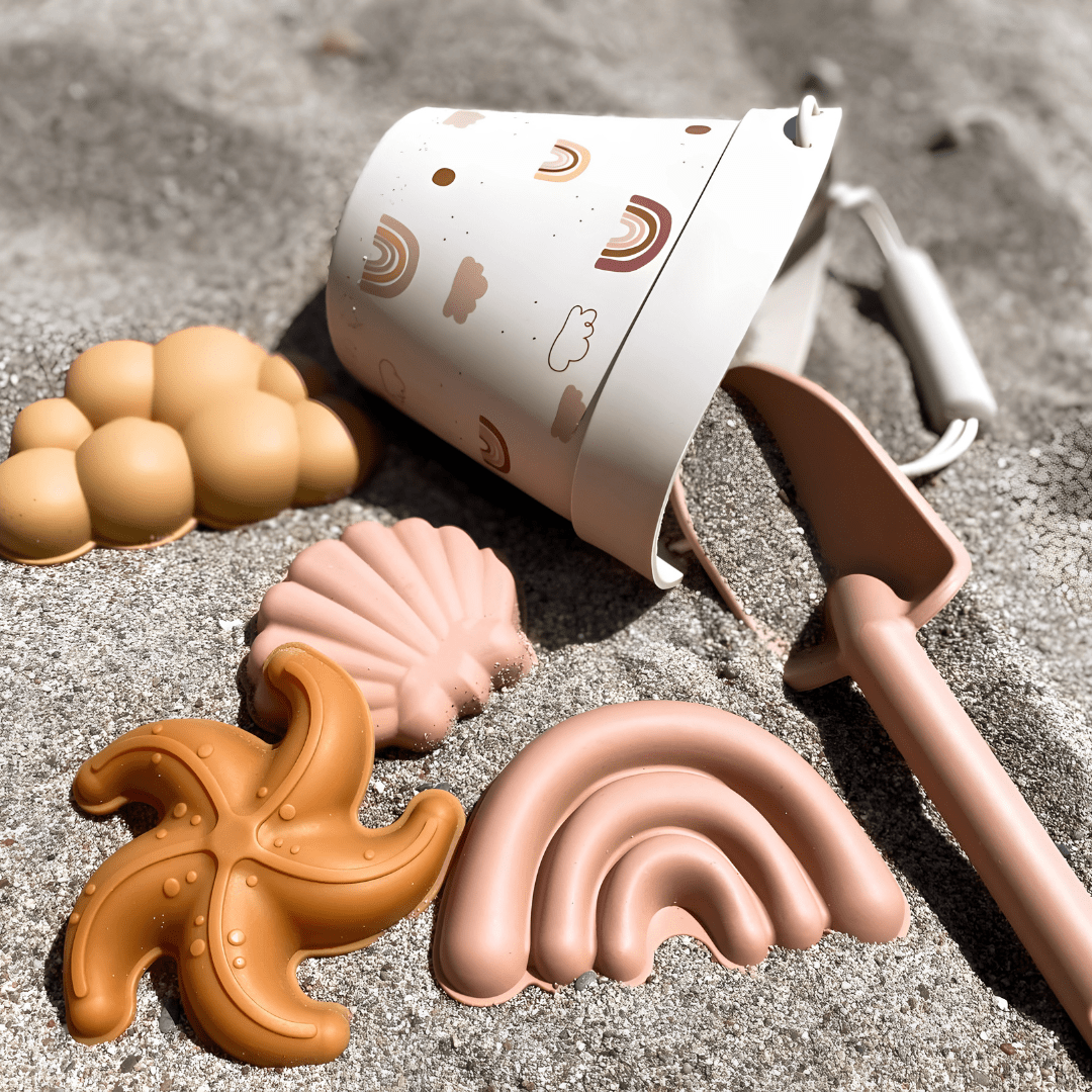 BPA-Free Silicone Beach Bucket Playset for Kids