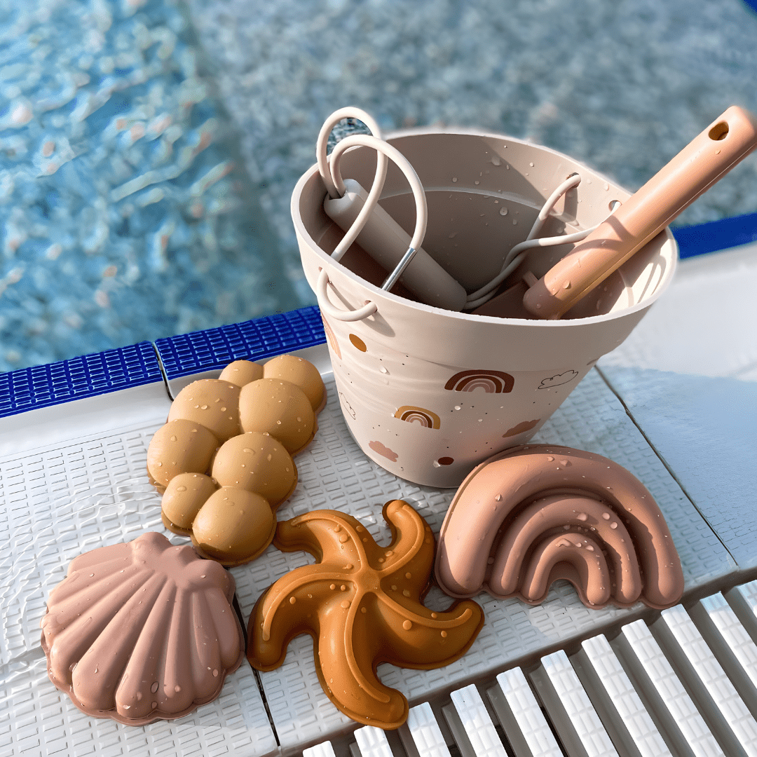 BPA-Free Silicone Beach Bucket Playset for Kids