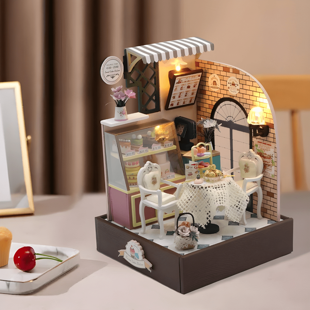 Sweet Cake Station DIY Miniature Kit with LED & Dust Cover – 15.8×10×10 cm