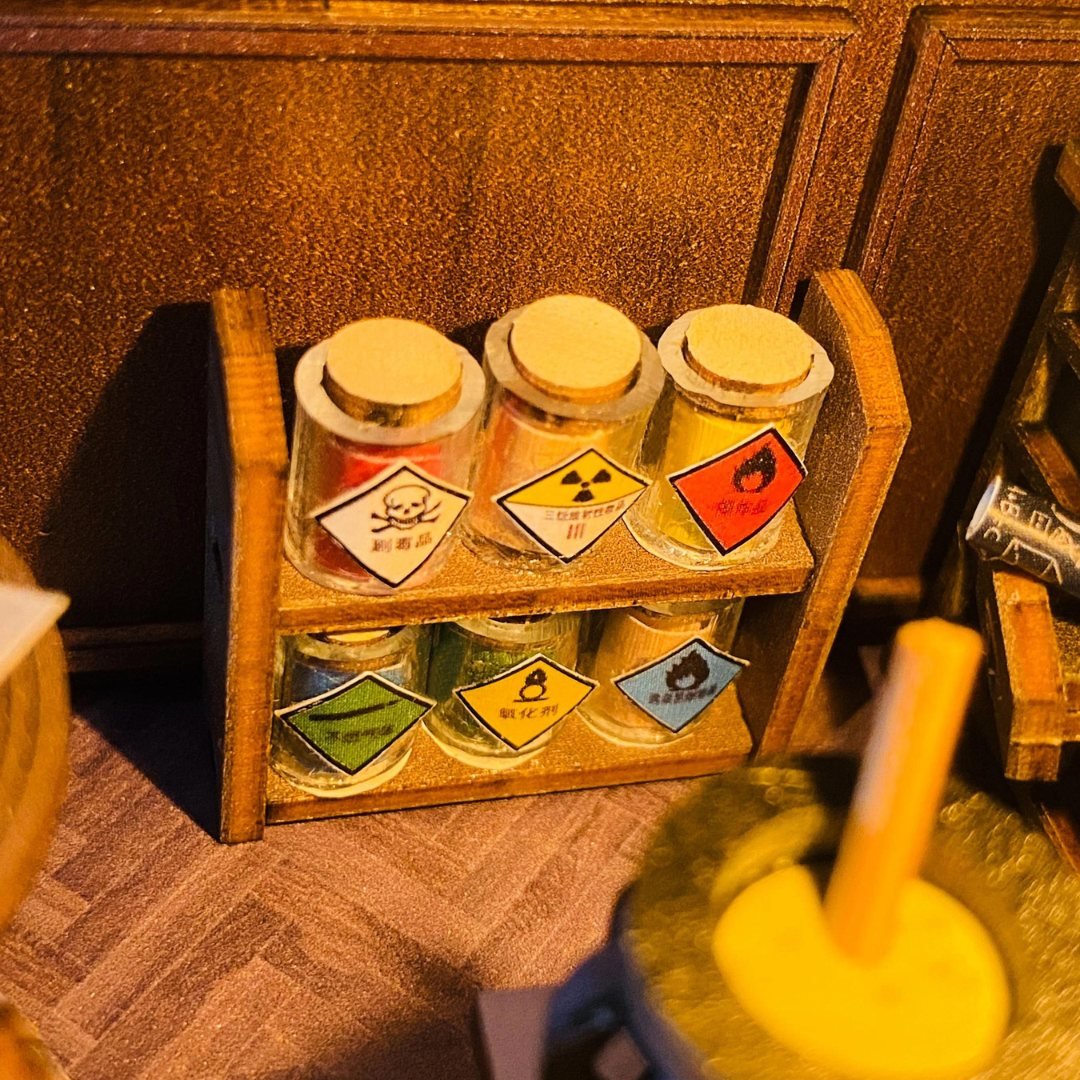 DIY Mira Magic House – Booknook with LED & Music Box