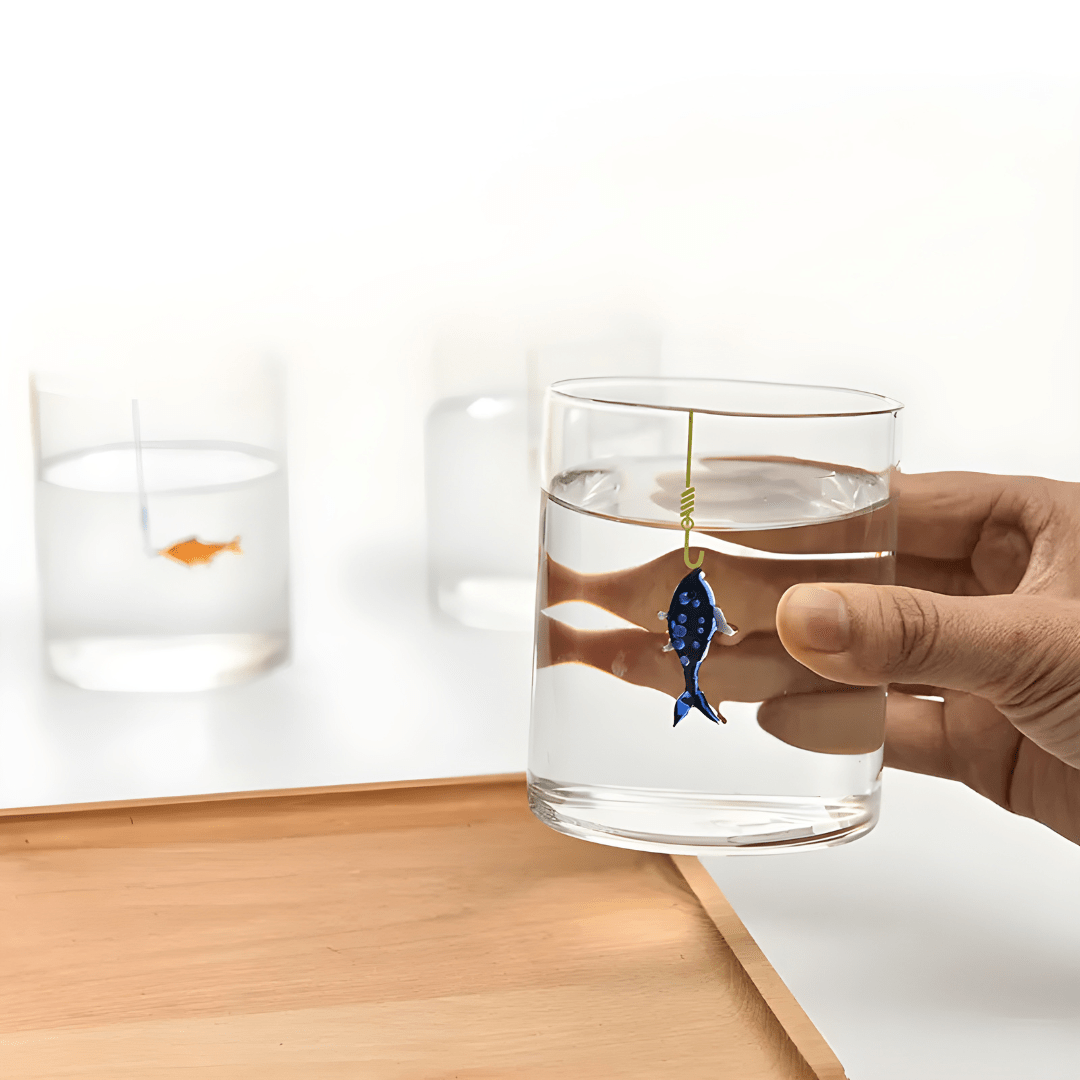 Hand-Blown Fish Hook Drinking Glass – 400ml (Blue or Orange)