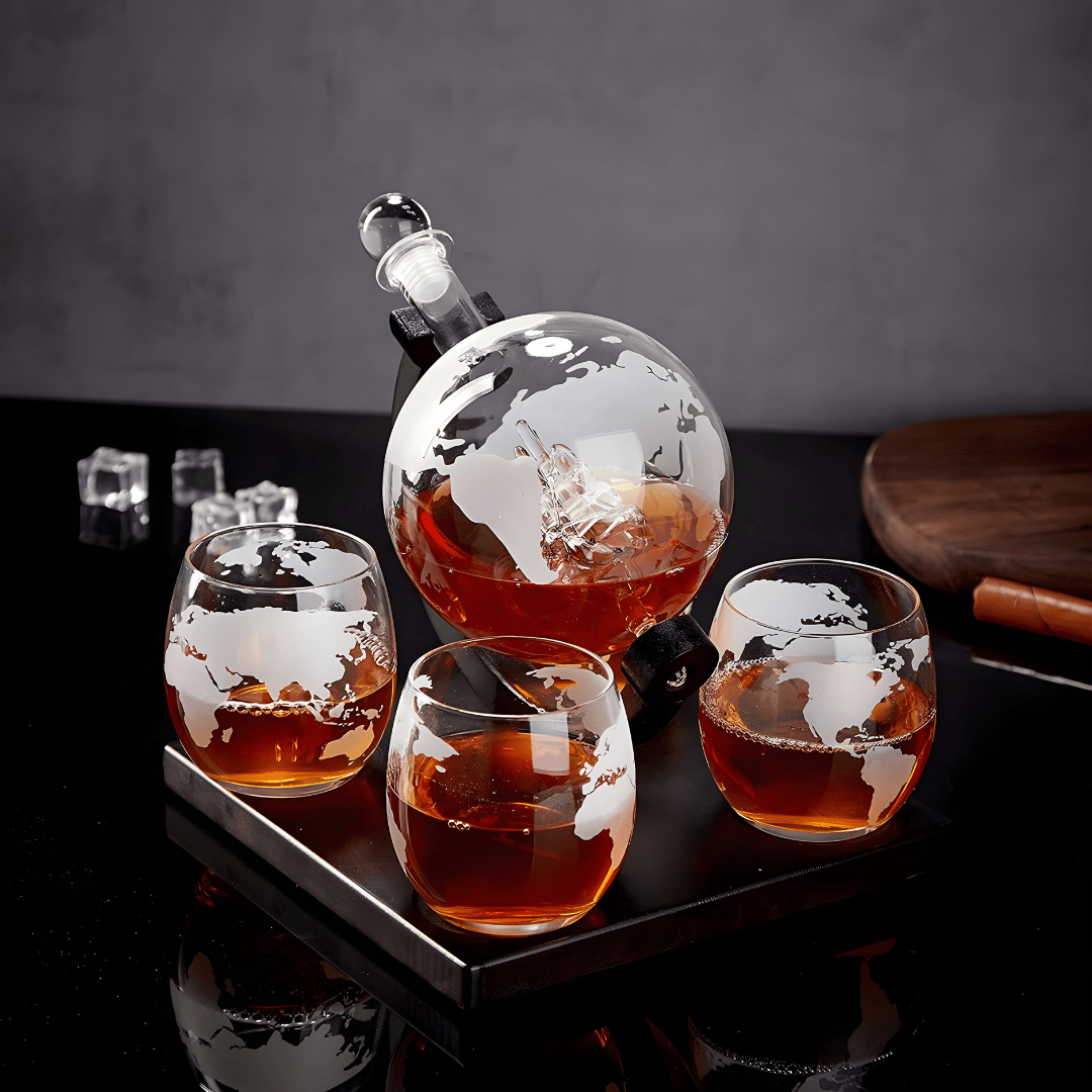 World Map Globe Decanter & 4-Glass Set – 850ml Crystal