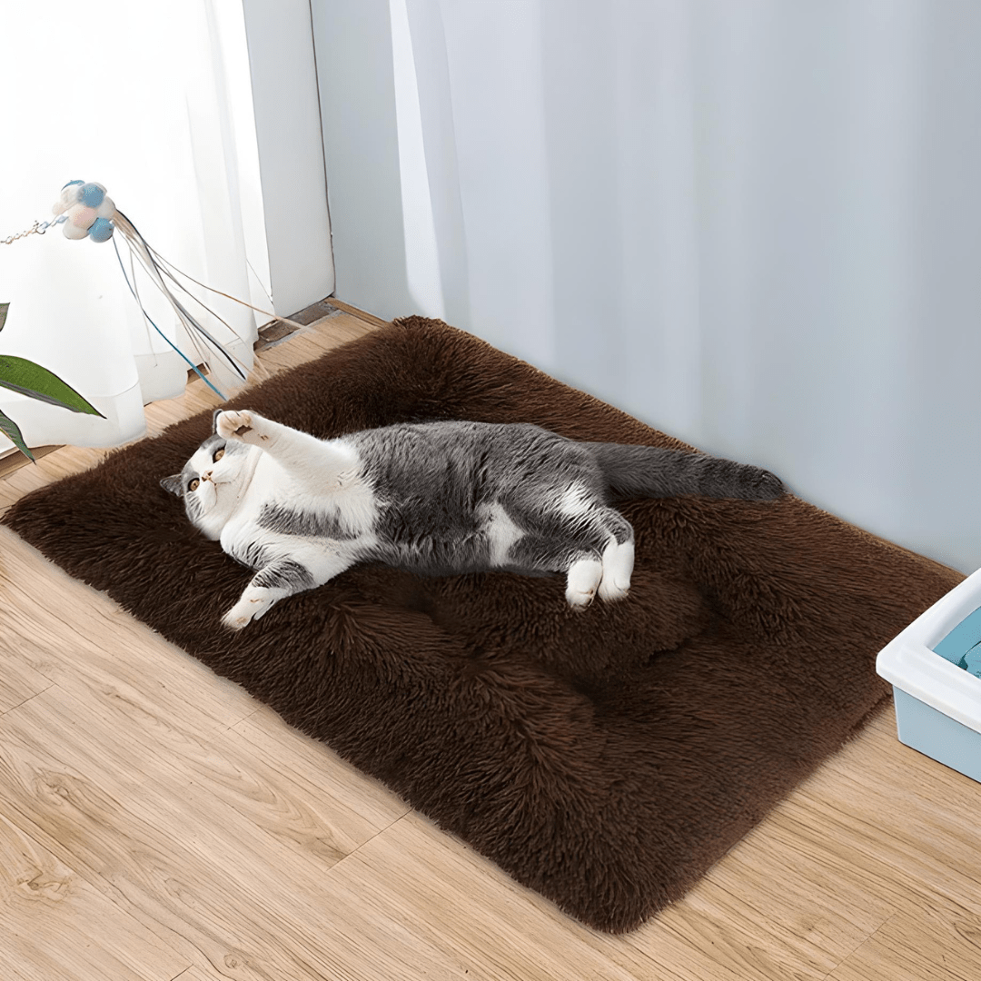Fluffy Faux Fur Pet Bed – 100×70cm – For Medium Dogs & Cats