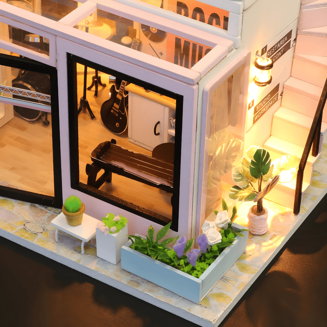 DIY Houguang Studio Miniature Kit with LED, Music Box & Cover