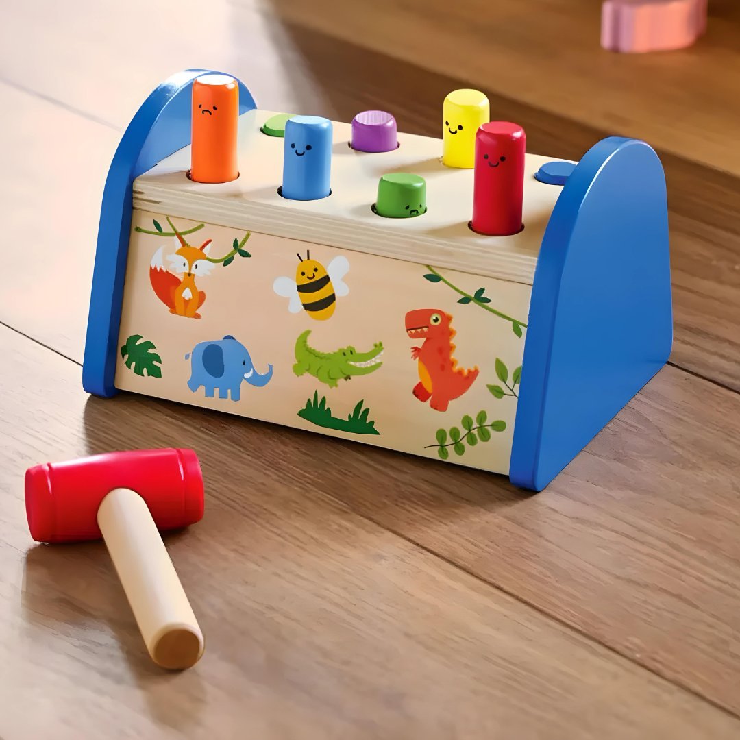 Playtive Wooden Hammering Bench