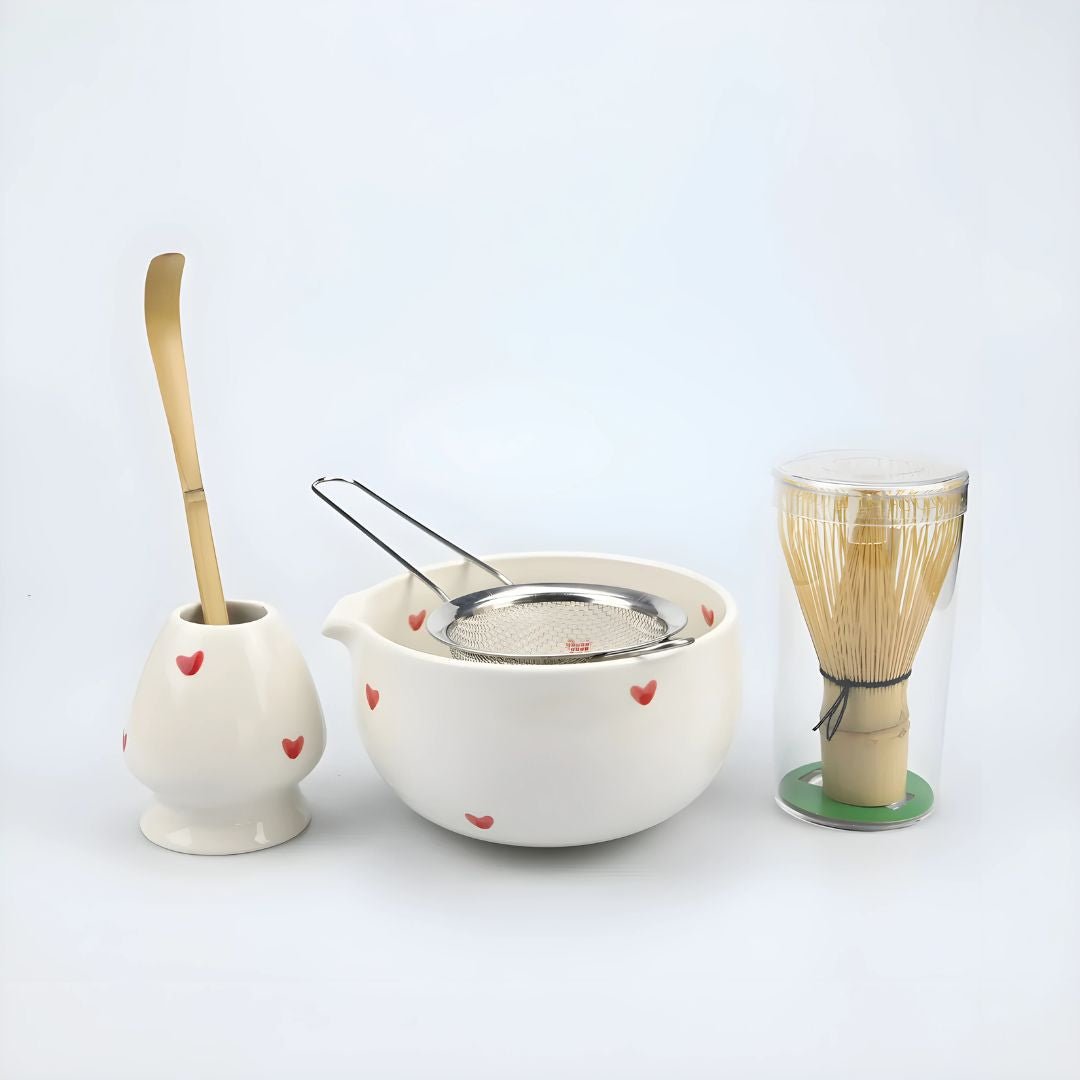Premium Matcha Set with Hearts – 5 Pieces