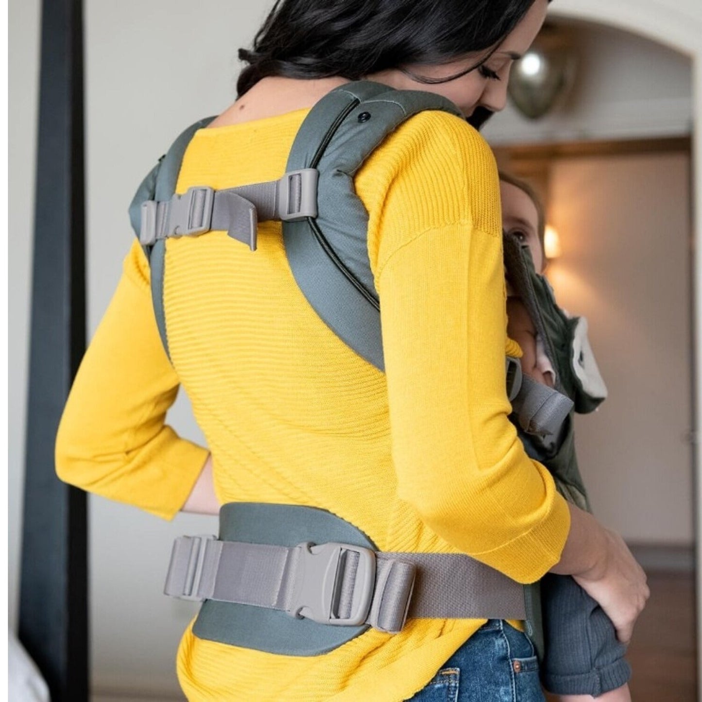 Savvy Baby Carrier - Black Pepper