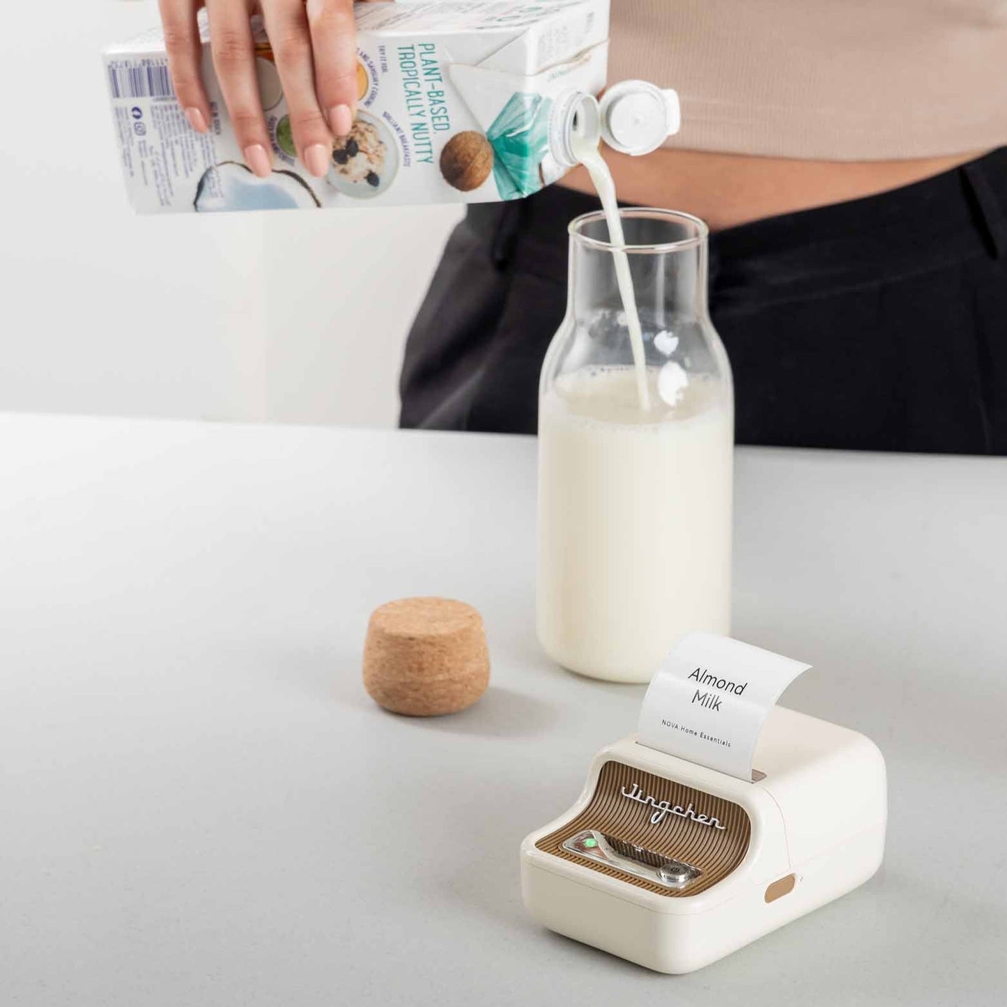 NIIMBOT B21S Label Maker - Creamy White