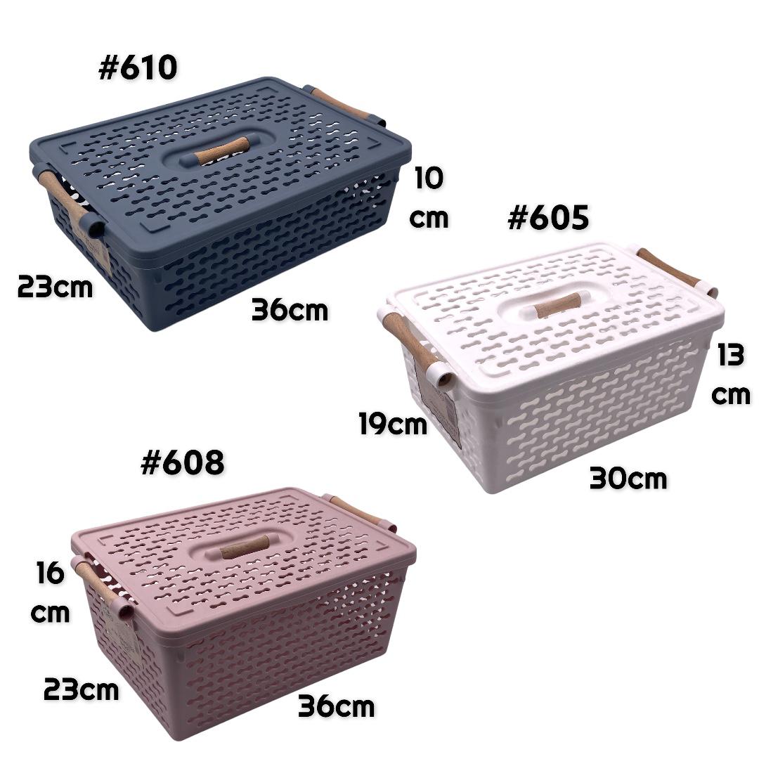 Medium Size Basket with Wooden Handles 585
