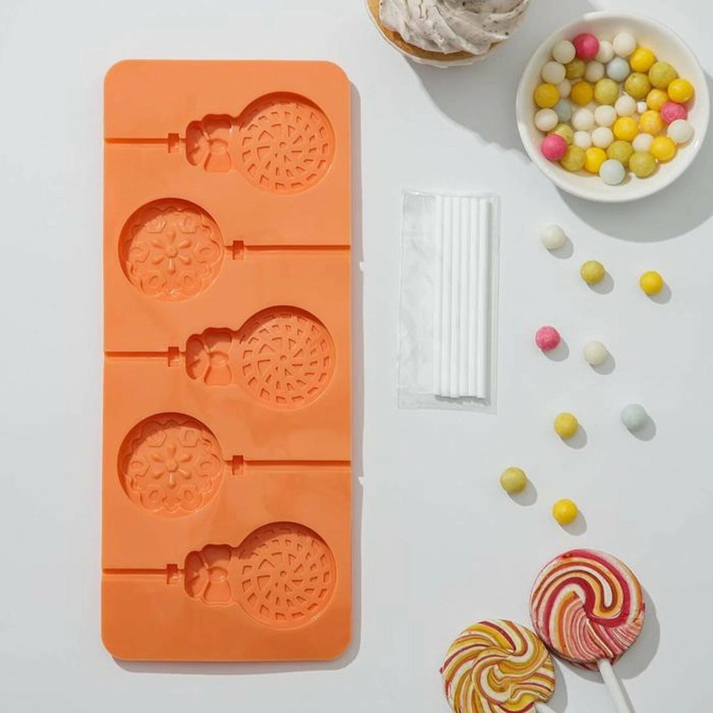 Munchies House 6-Cavity Lollipop Silicone Mold Love Shape 24x9.5cm