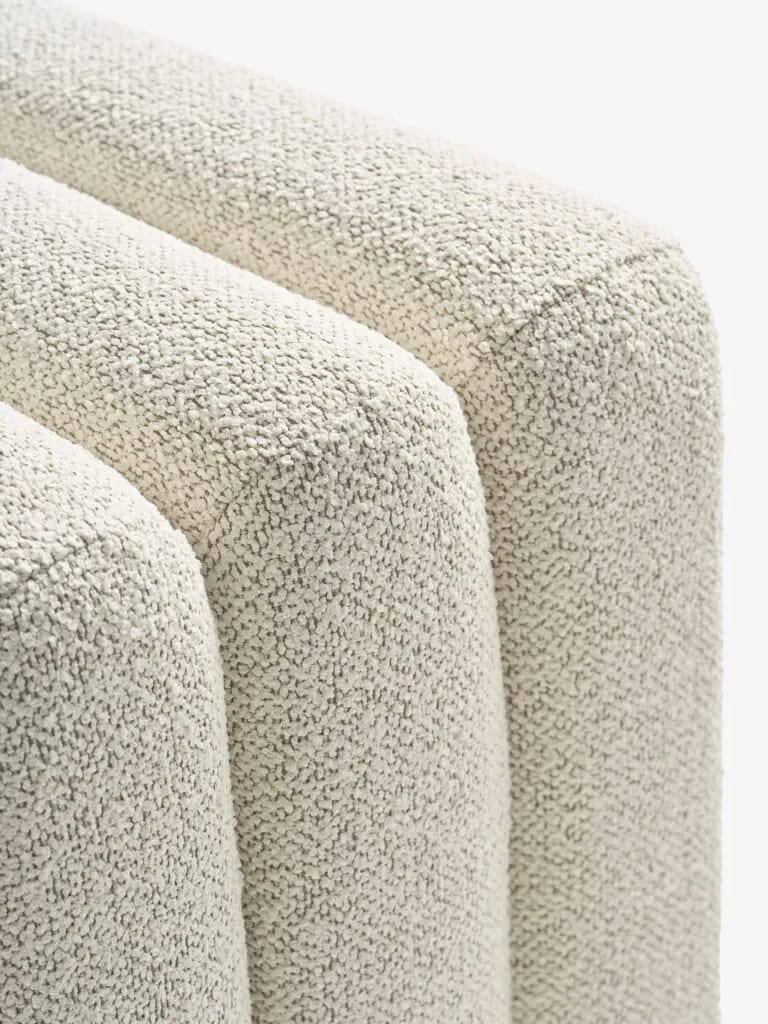 Modern Upholstered Bench ( 202680c )
