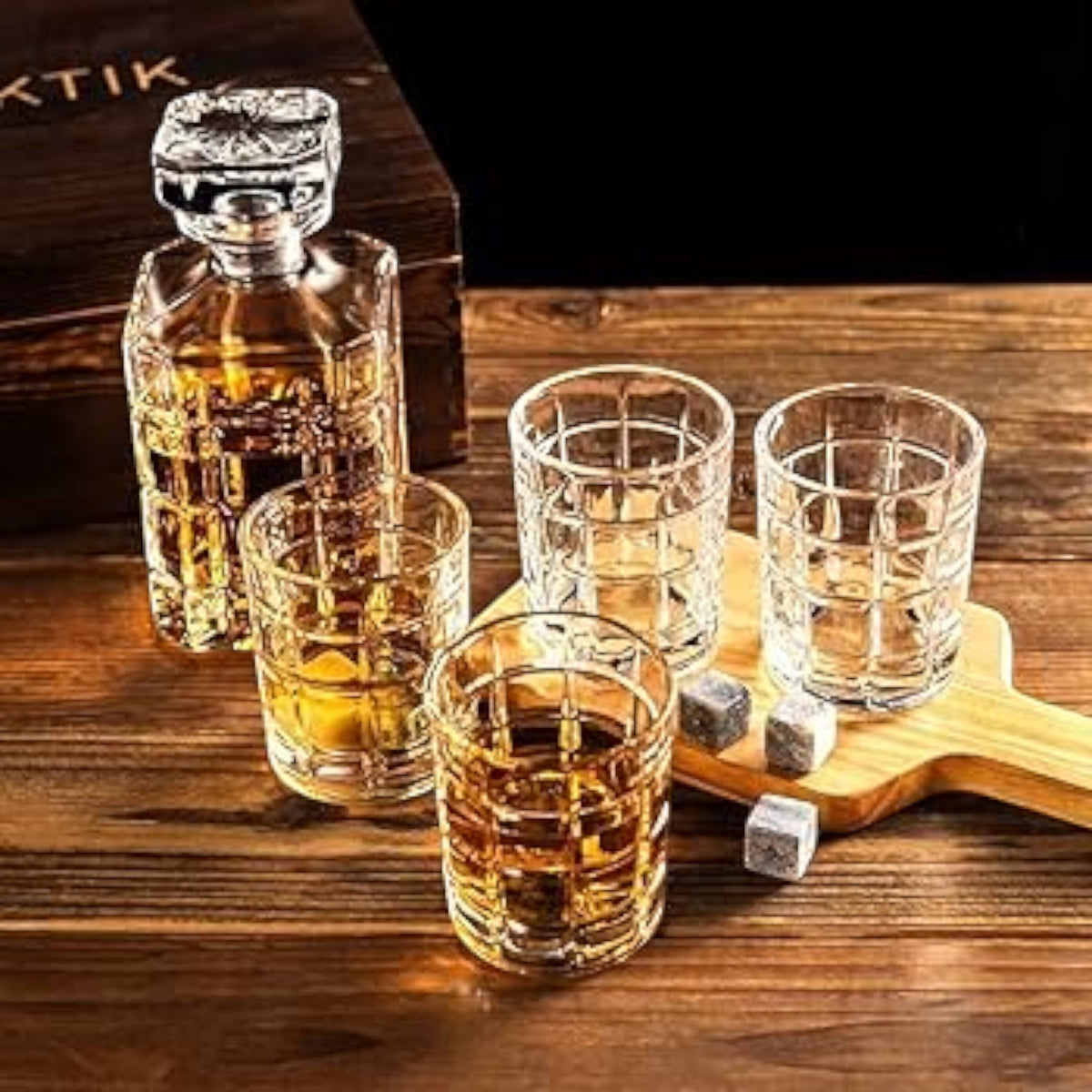 DELI Whiskey Set 6 cups + Decanter X1051