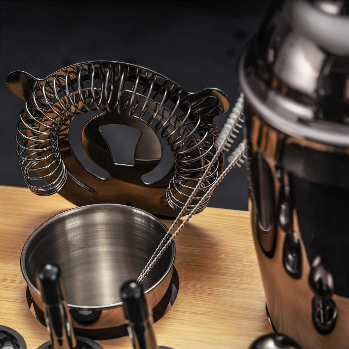 Metalic Black 12pcs Shaker Set X1097