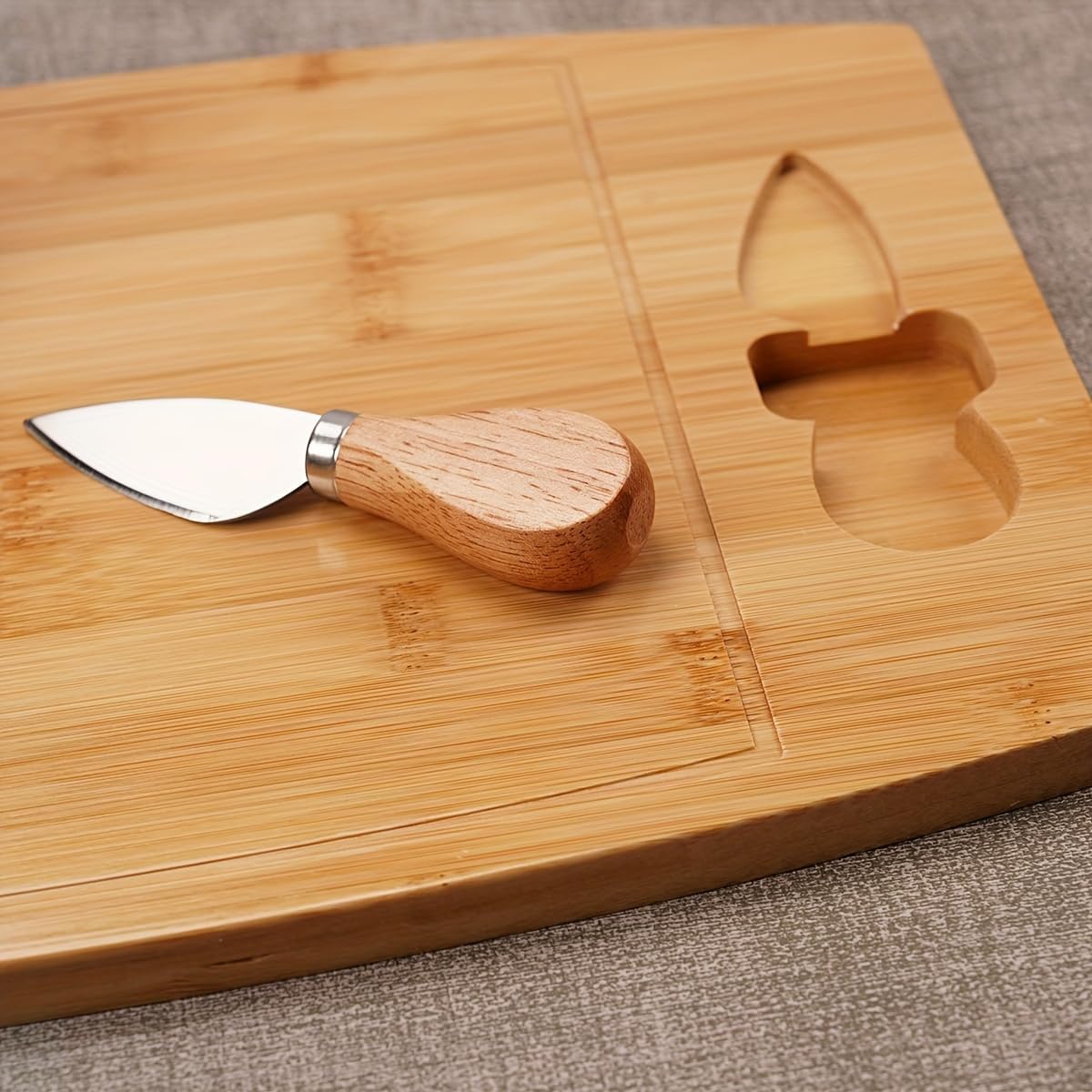 35X23cm Bamboo Cheese Board Set X1170