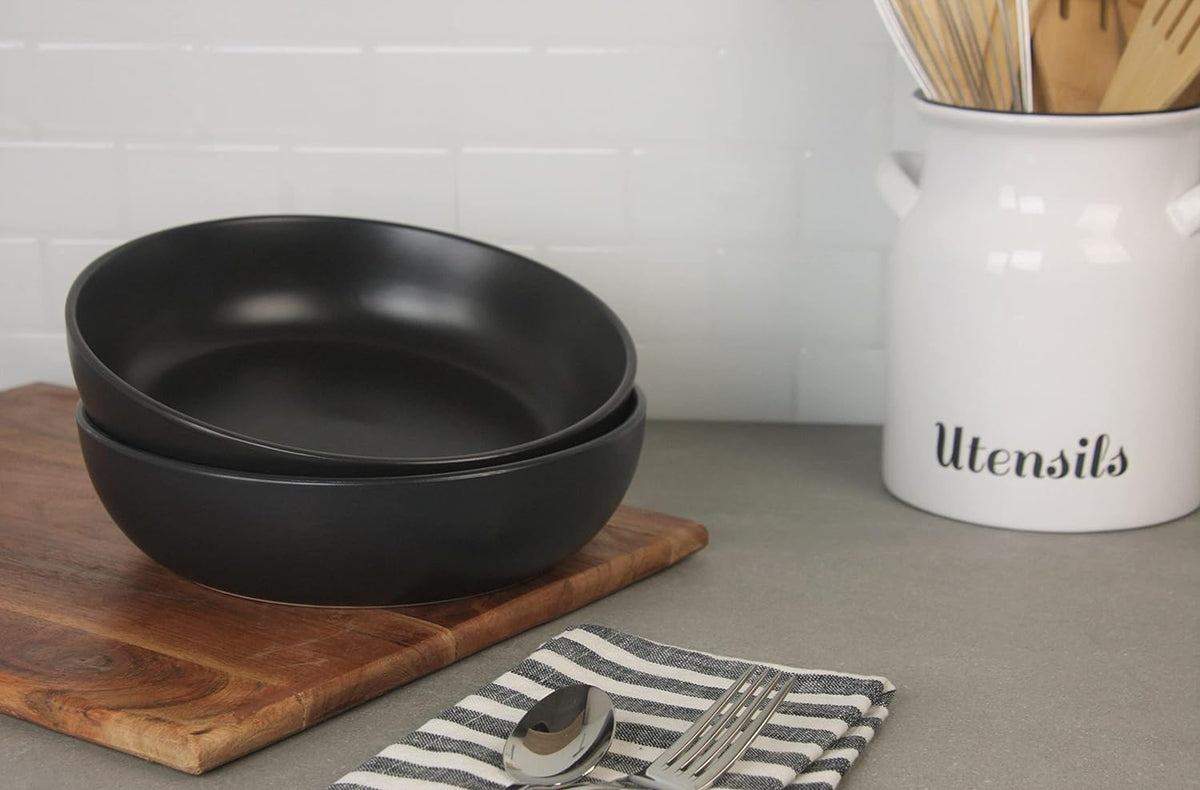 Black 6pcs 8.2" Stoneware Deep Plate X1207