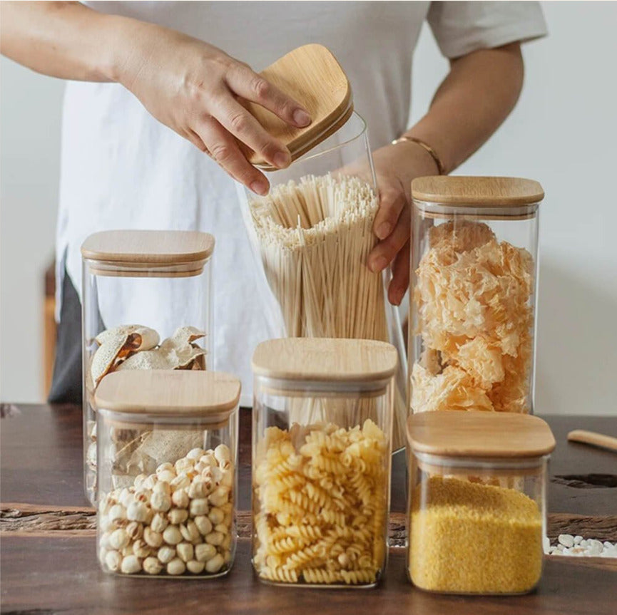 Square Glass Jar With Cover 10x10CM X847