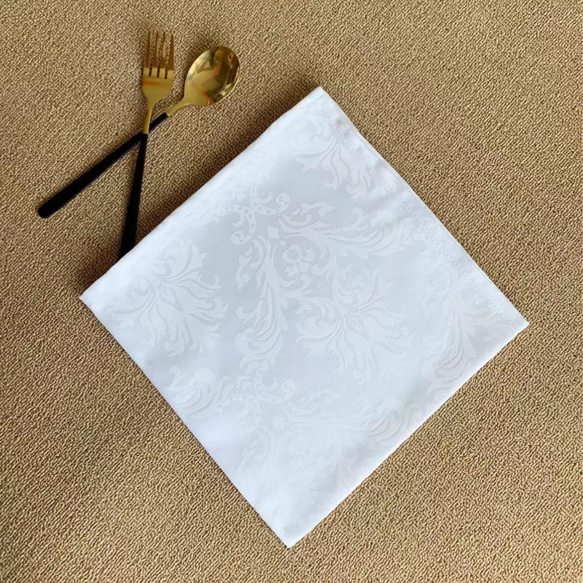 4 PCS 45x45cm White Fabric Table Towel Set X950
